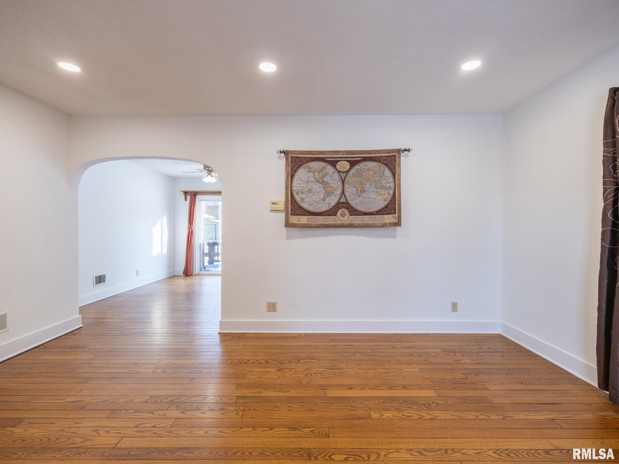 1704 E TERRACE VIEW Lane