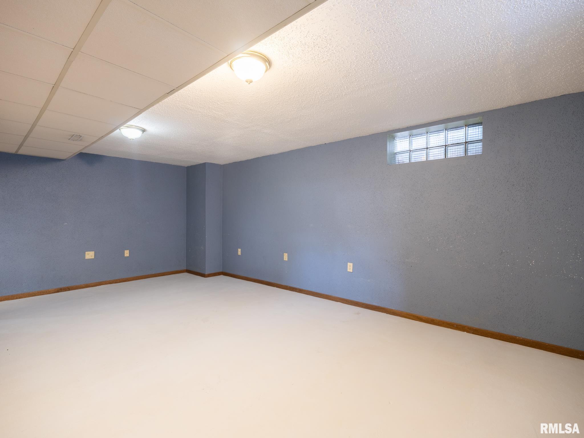 1704 E TERRACE VIEW Lane