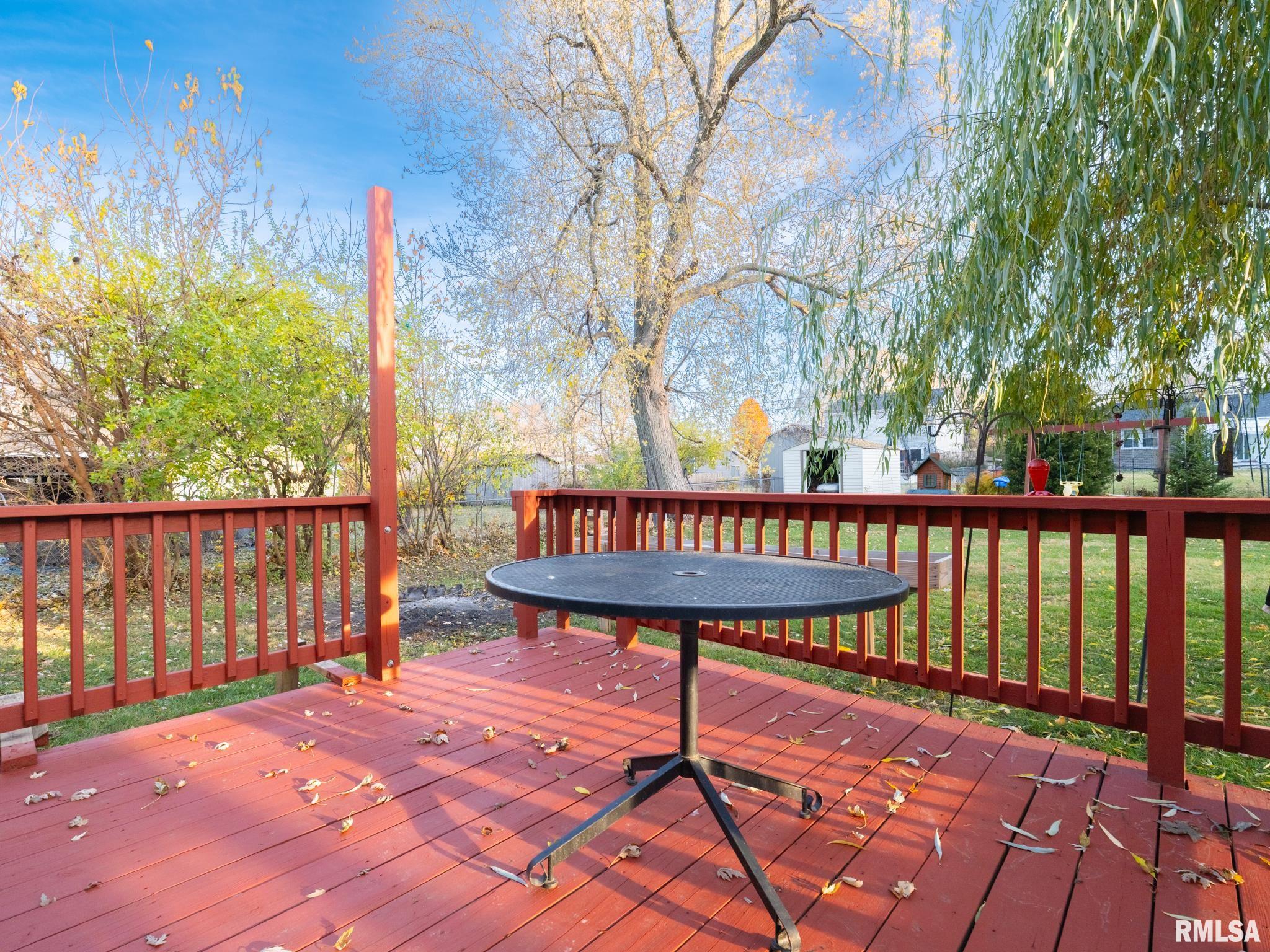 1704 E TERRACE VIEW Lane