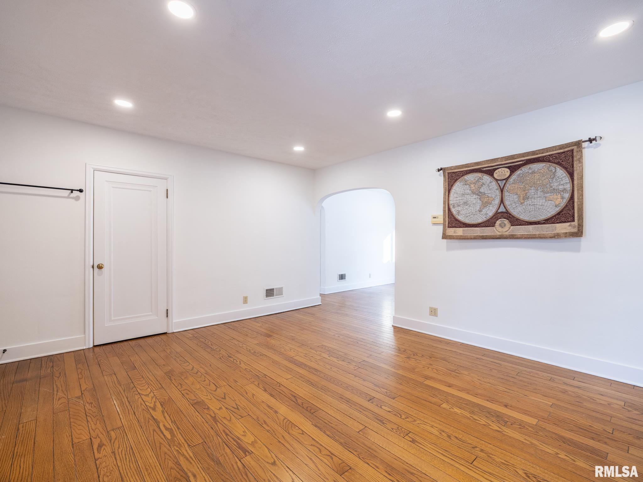 1704 E TERRACE VIEW Lane