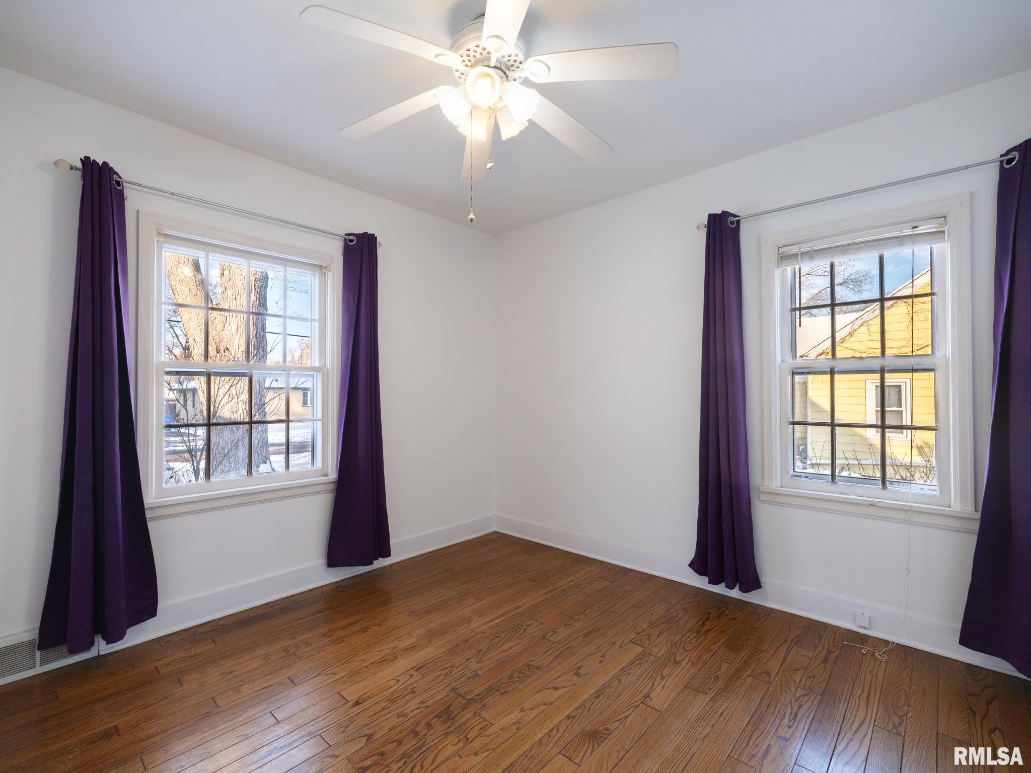 1704 E TERRACE VIEW Lane