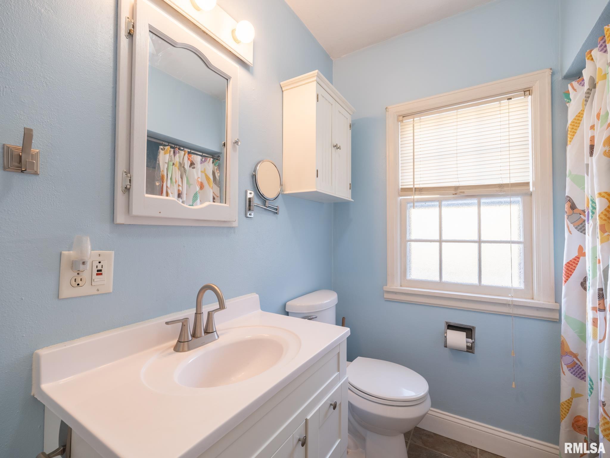 1704 E TERRACE VIEW Lane