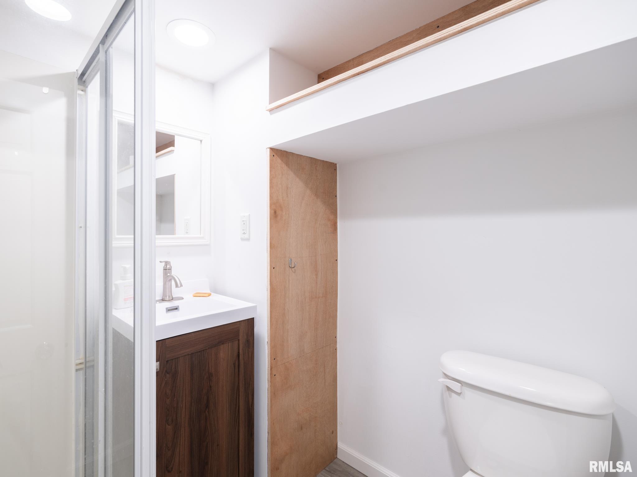 1704 E TERRACE VIEW Lane