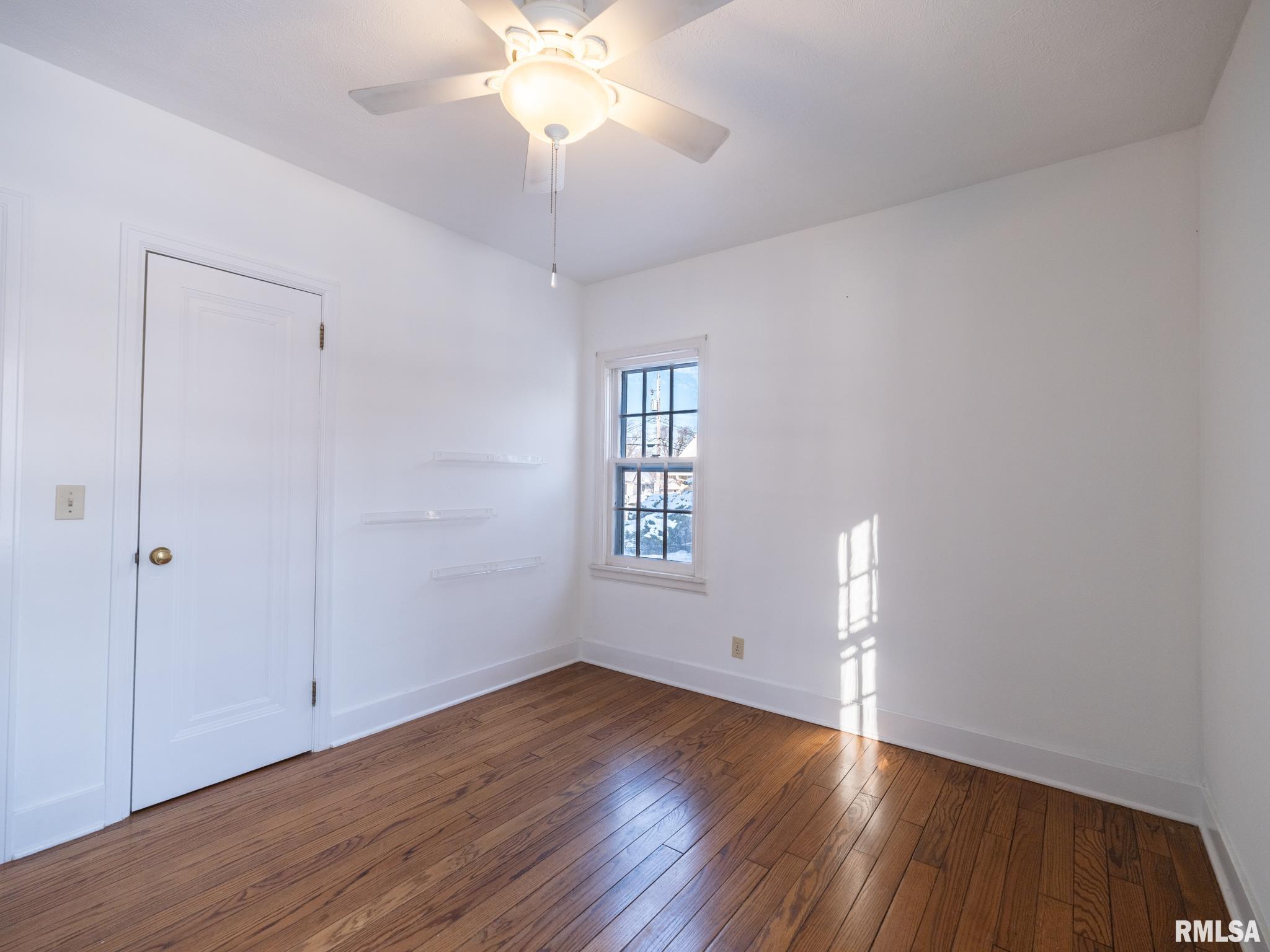 1704 E TERRACE VIEW Lane