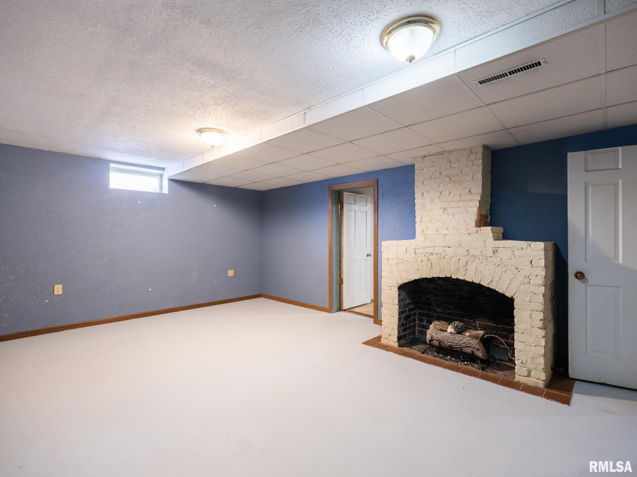 1704 E TERRACE VIEW Lane