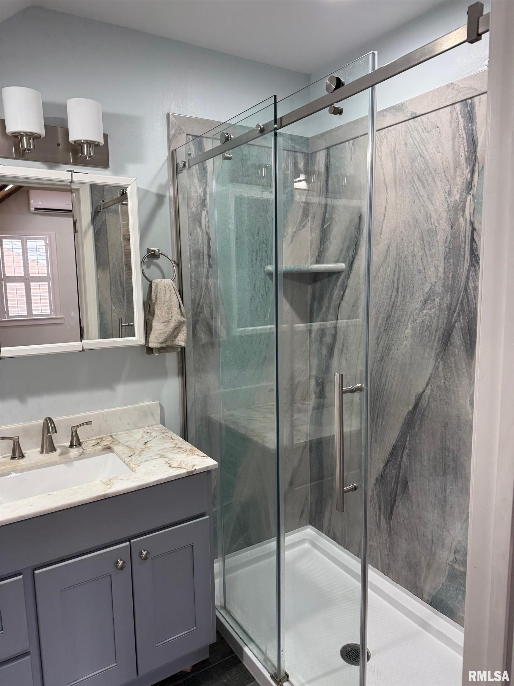 1704 E TERRACE VIEW Lane