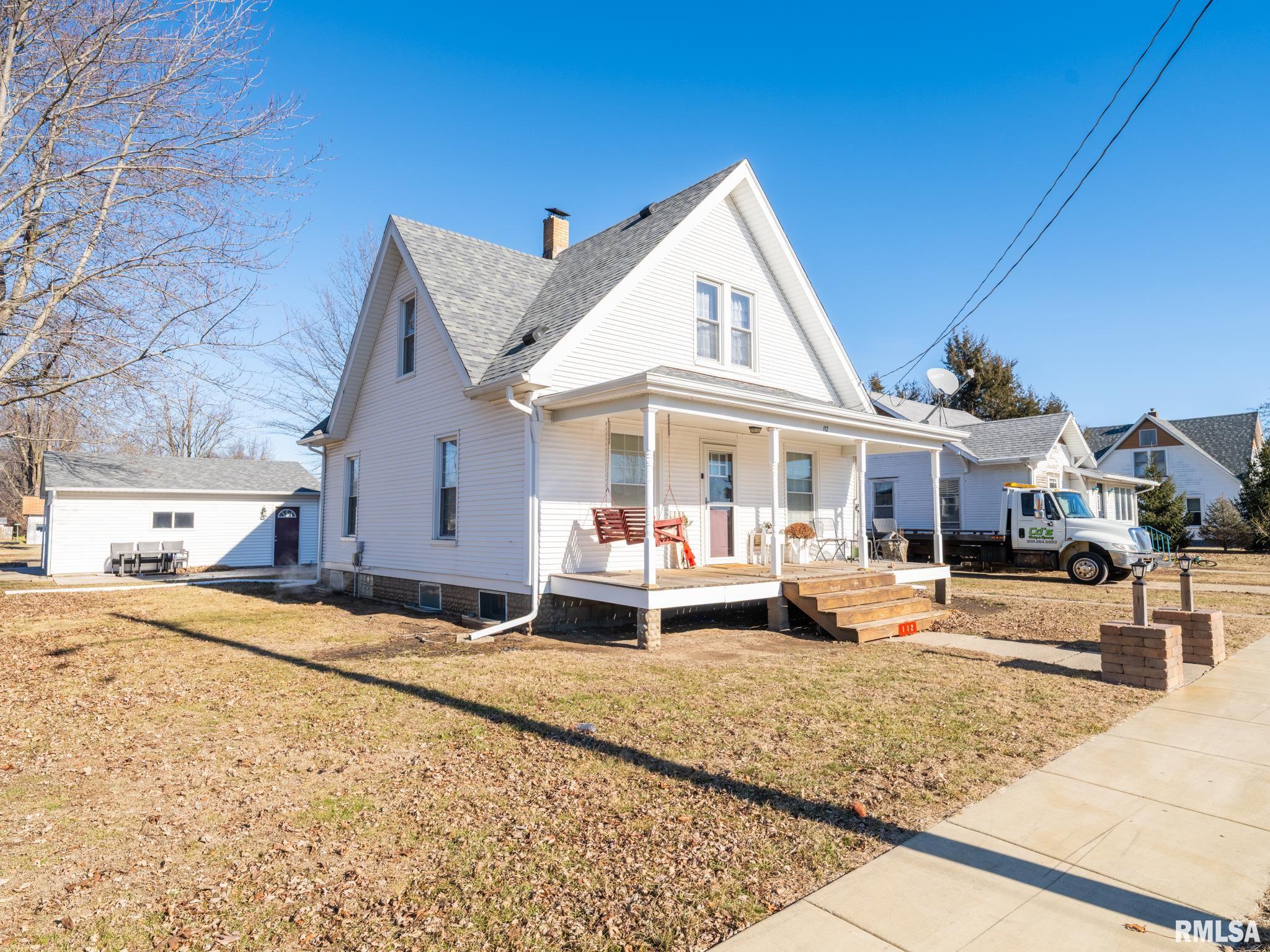 112 W ESSEX Street