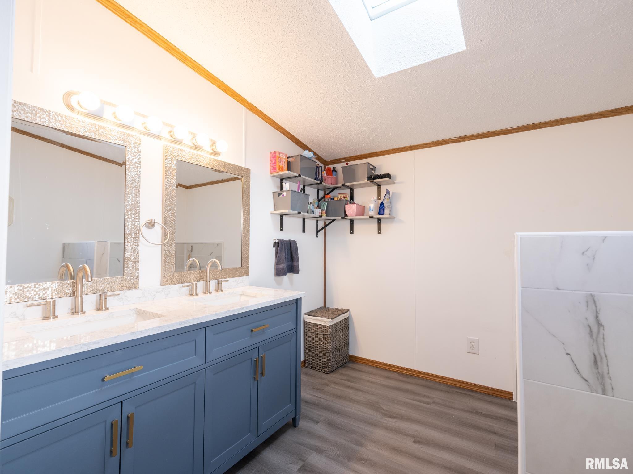 5001 Tunbridge Hill Road