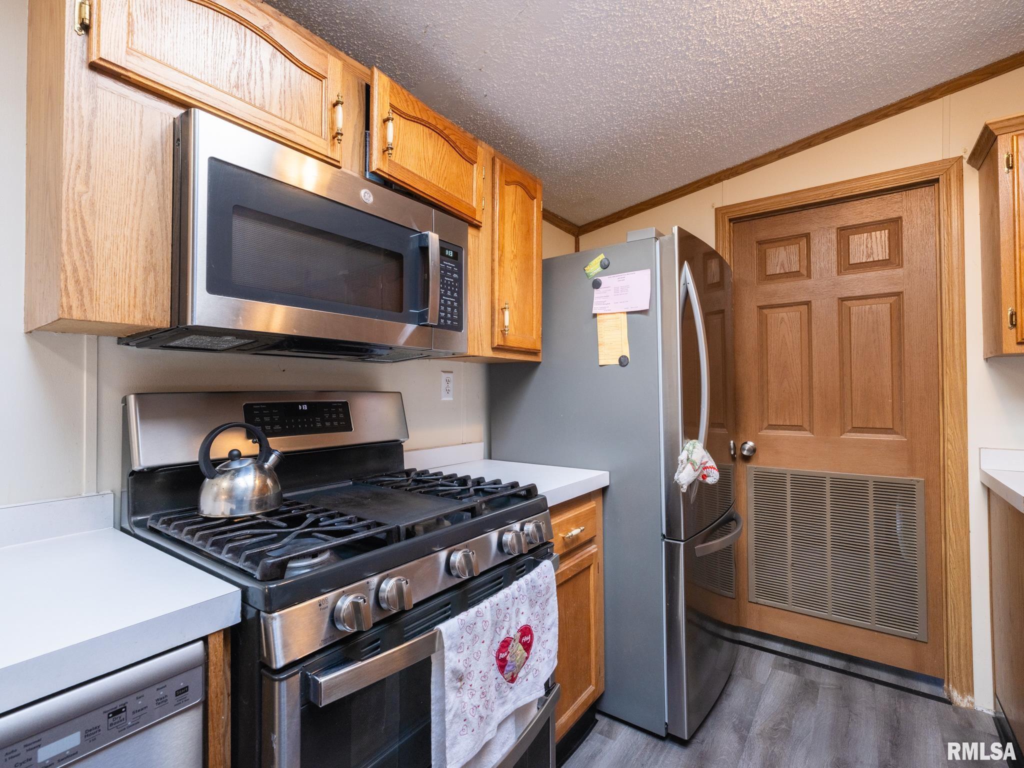 5001 Tunbridge Hill Road