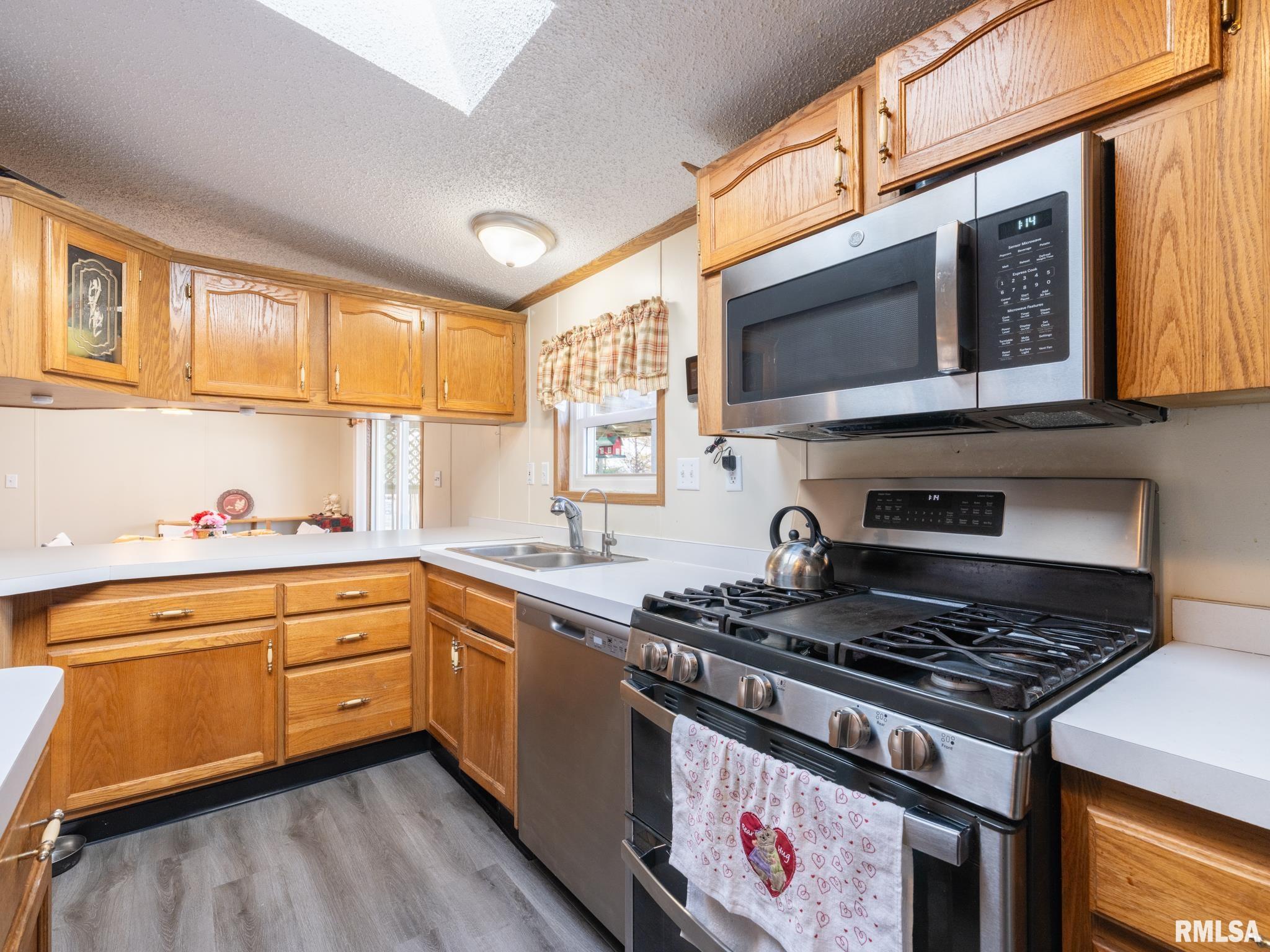 5001 Tunbridge Hill Road