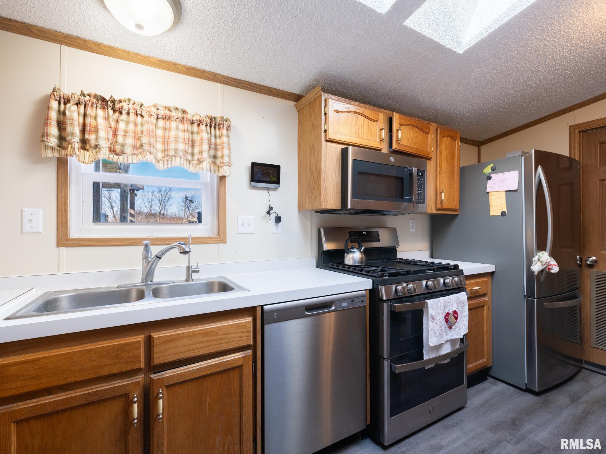 5001 Tunbridge Hill Road