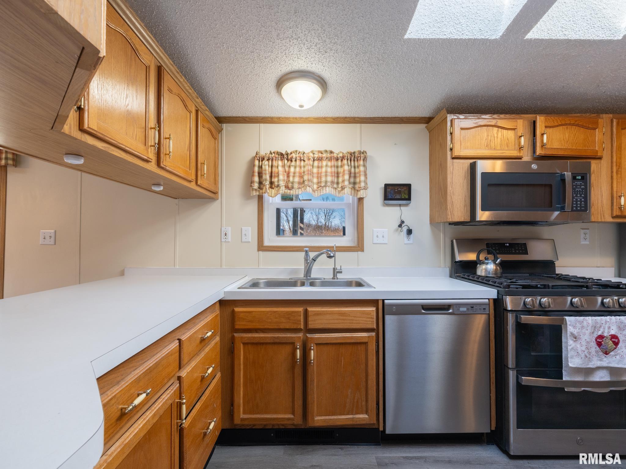 5001 Tunbridge Hill Road