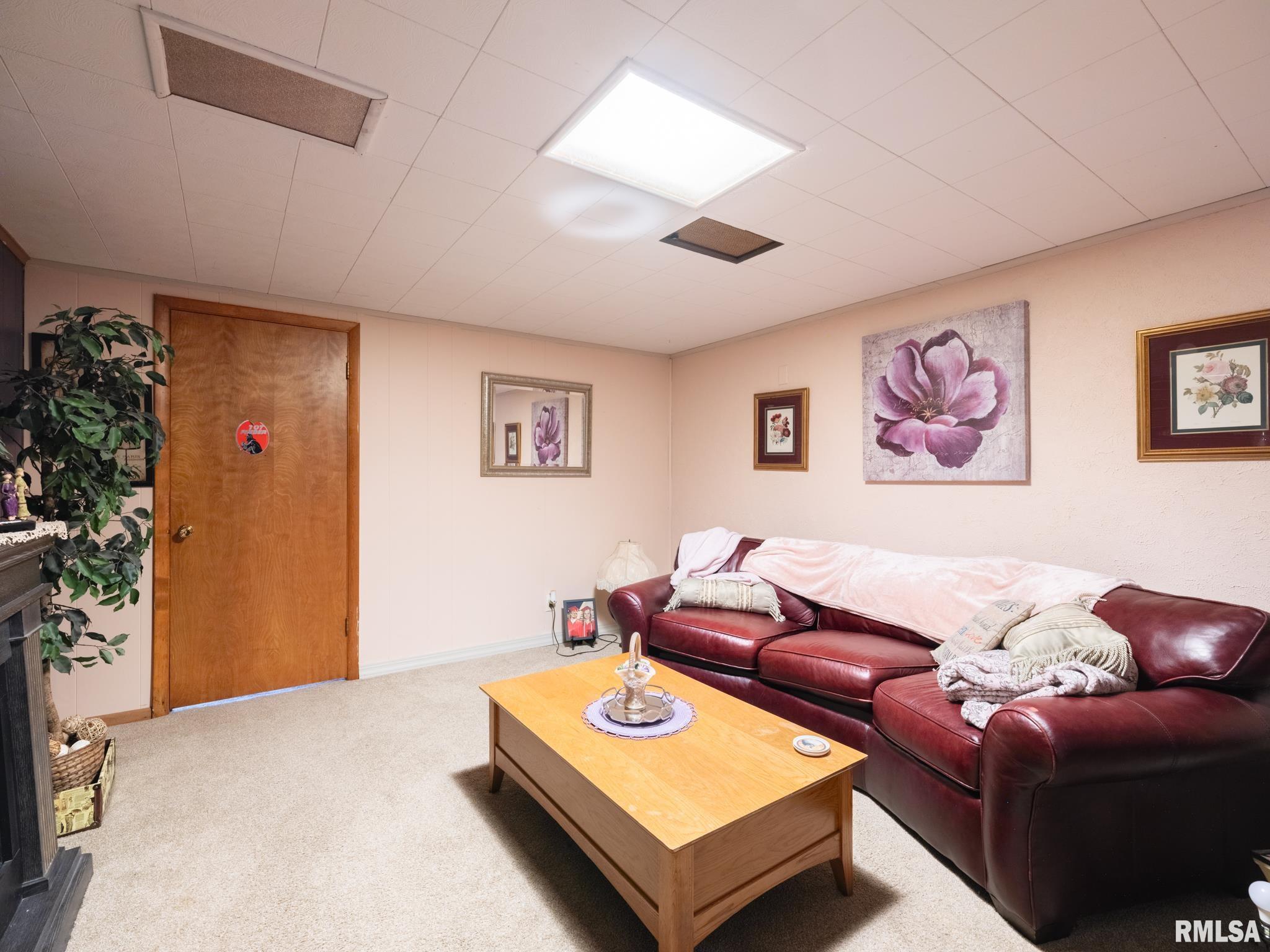 1703 HIGHWOOD Avenue