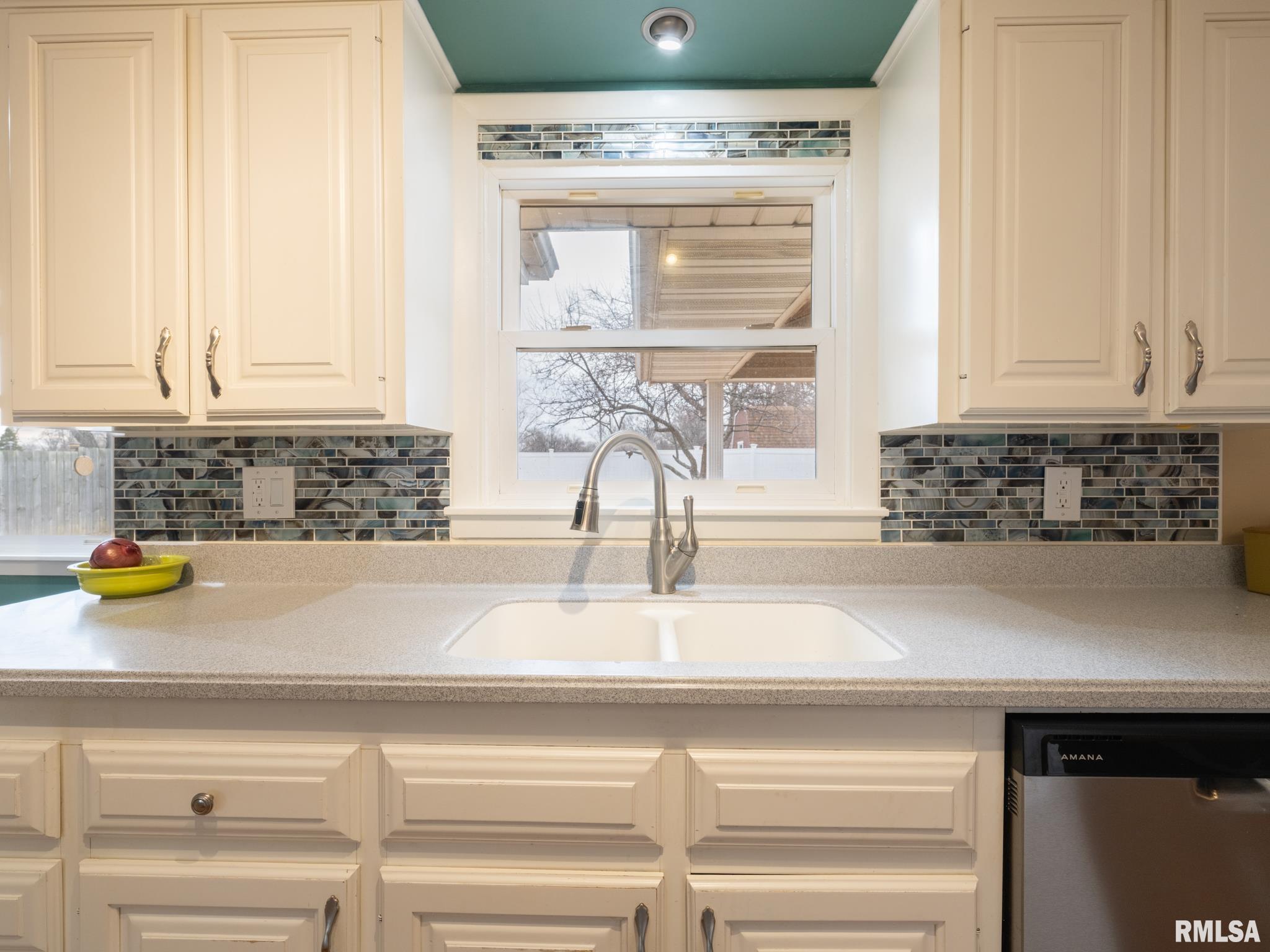 1703 HIGHWOOD Avenue