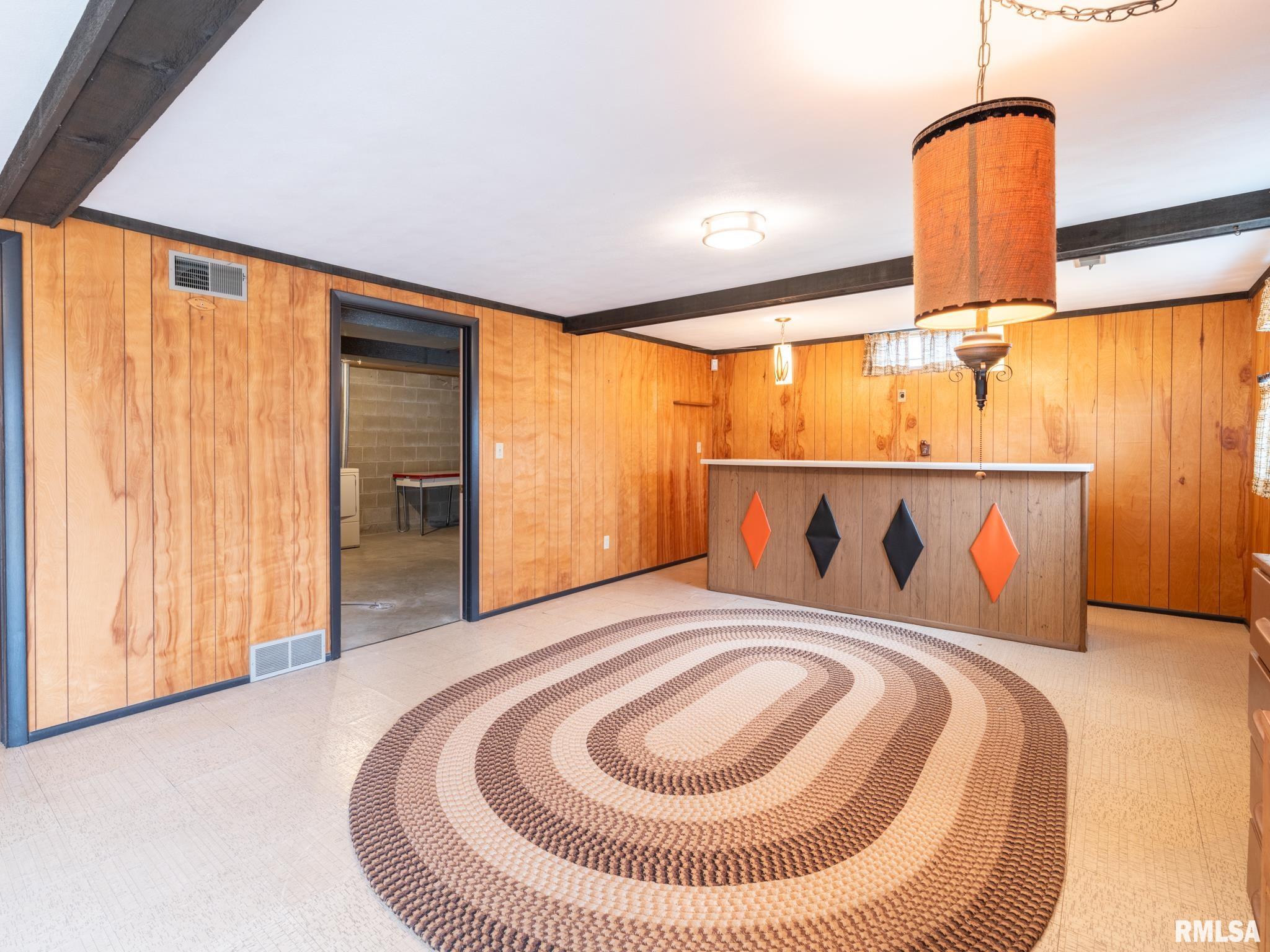 1903 Saint Clair Drive