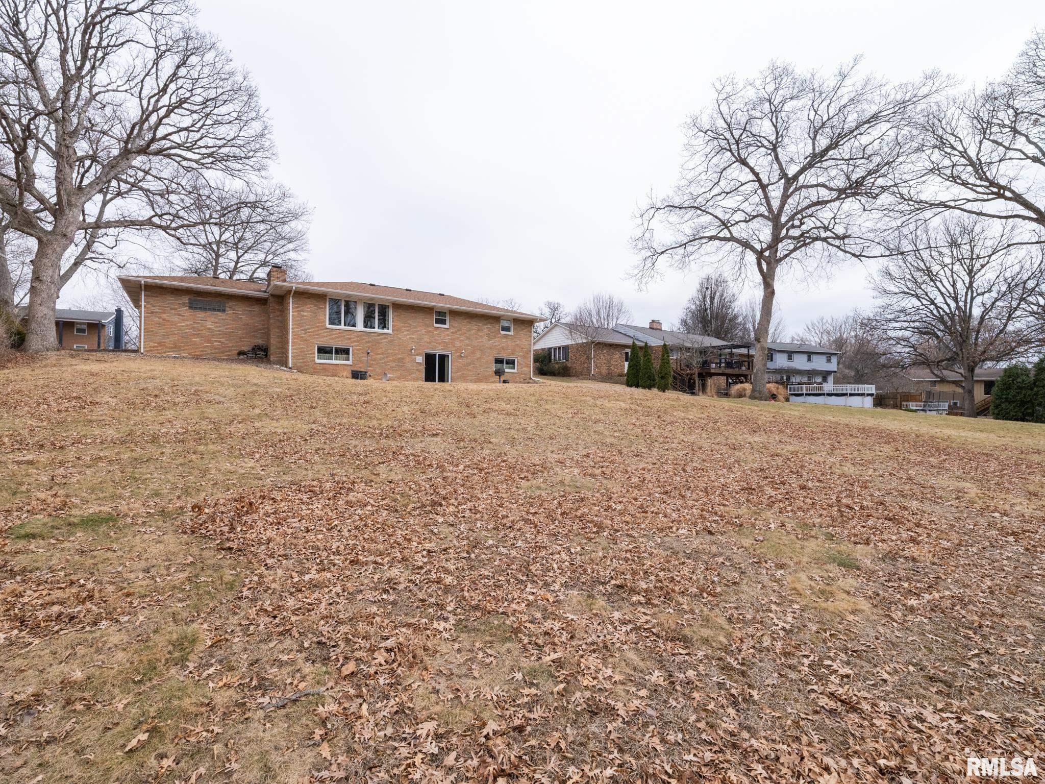 1903 Saint Clair Drive