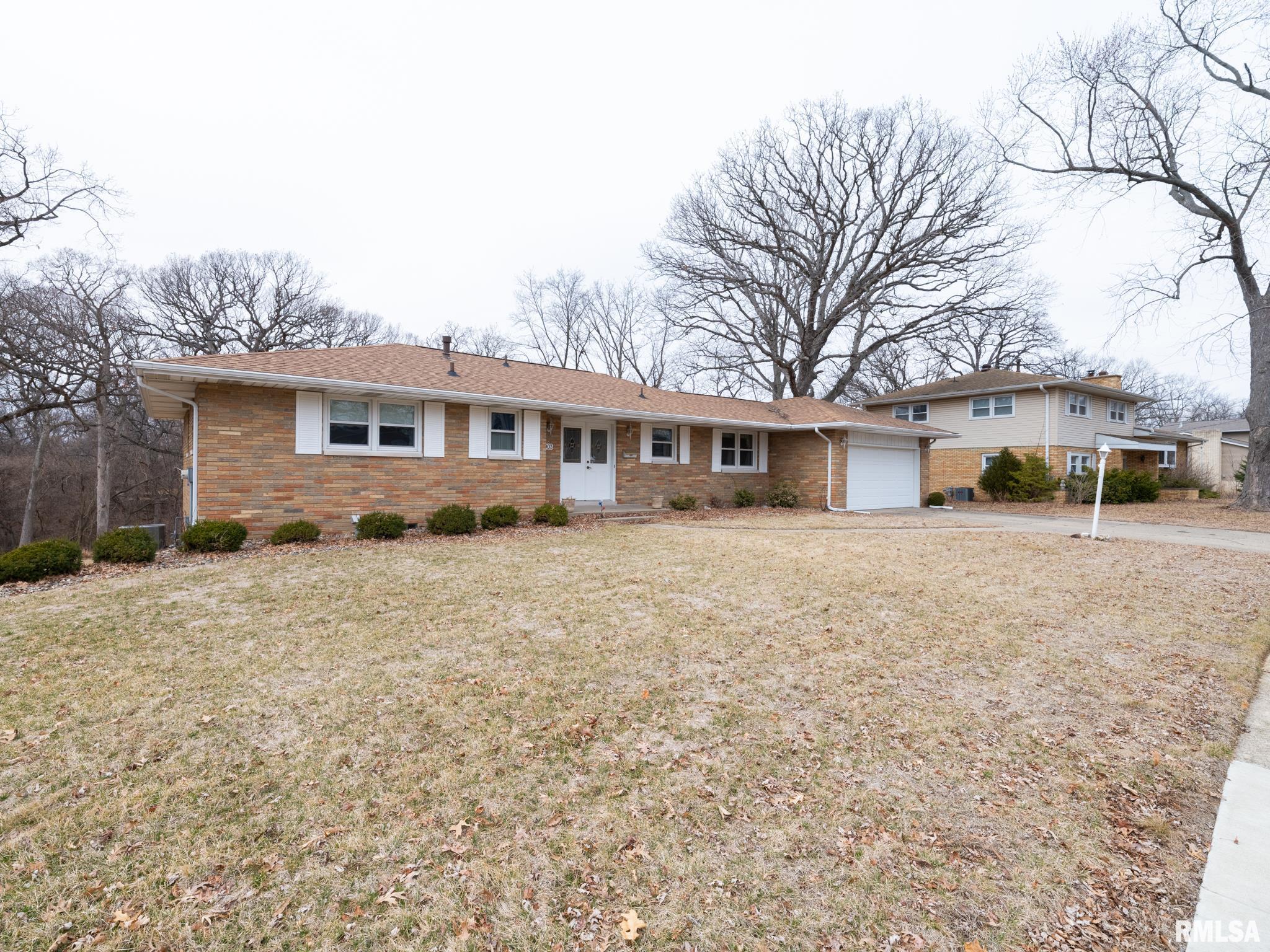 1903 Saint Clair Drive