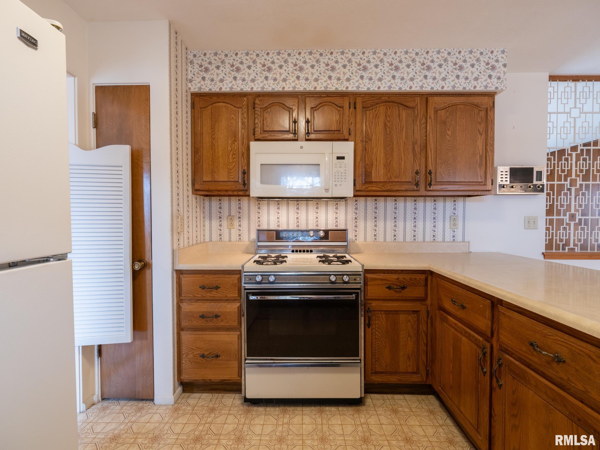 1903 Saint Clair Drive