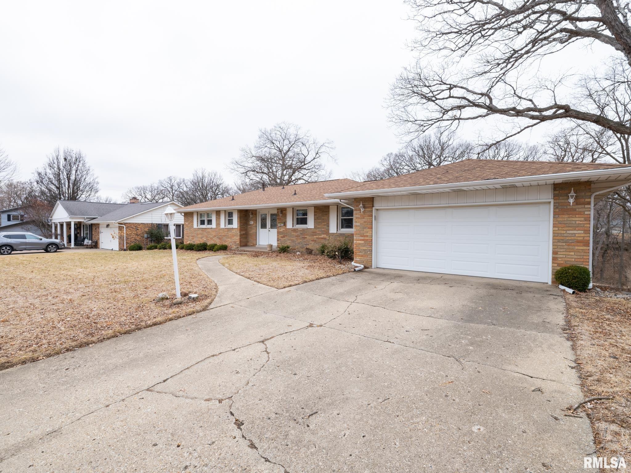 1903 Saint Clair Drive