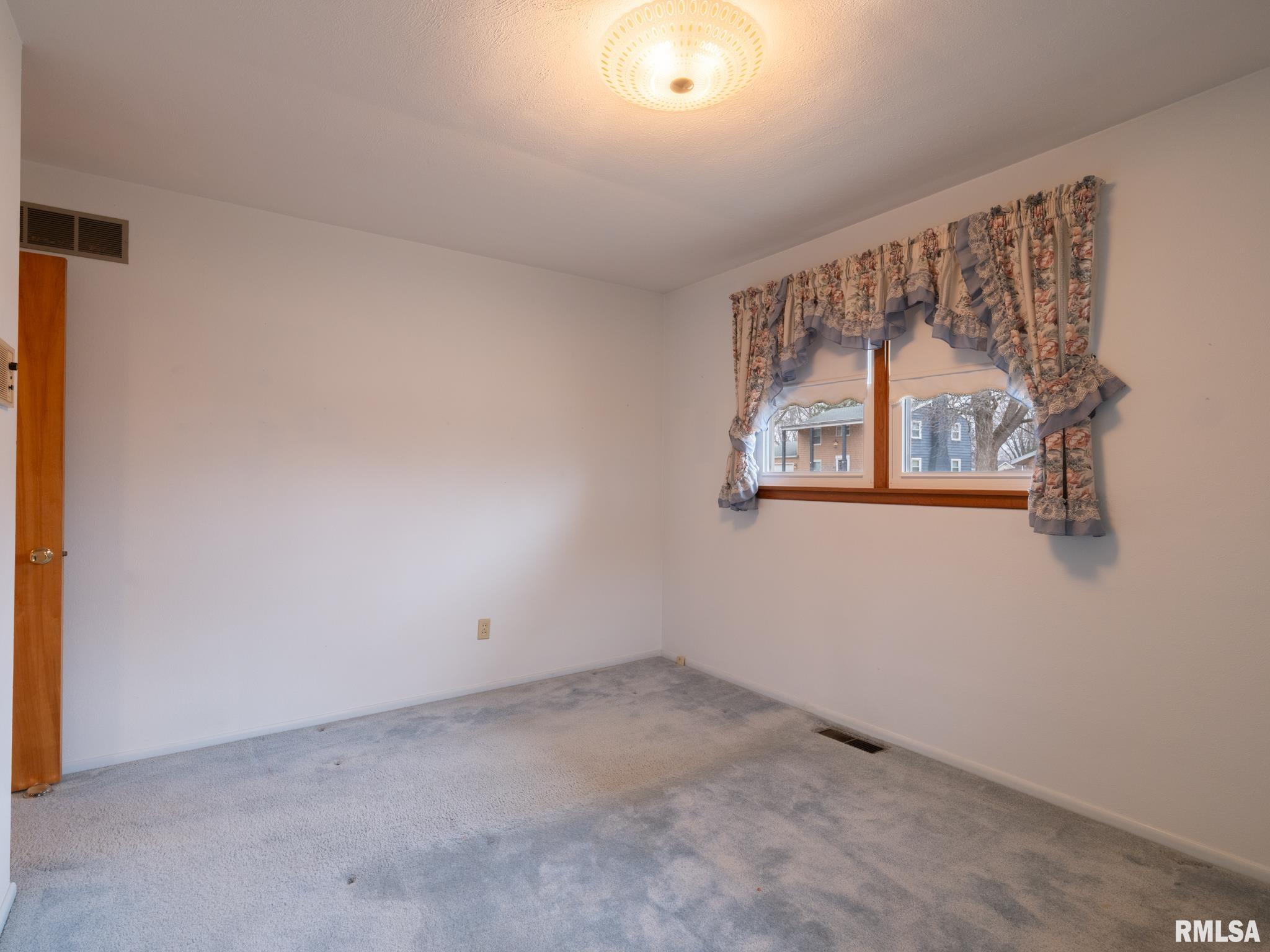 1903 Saint Clair Drive