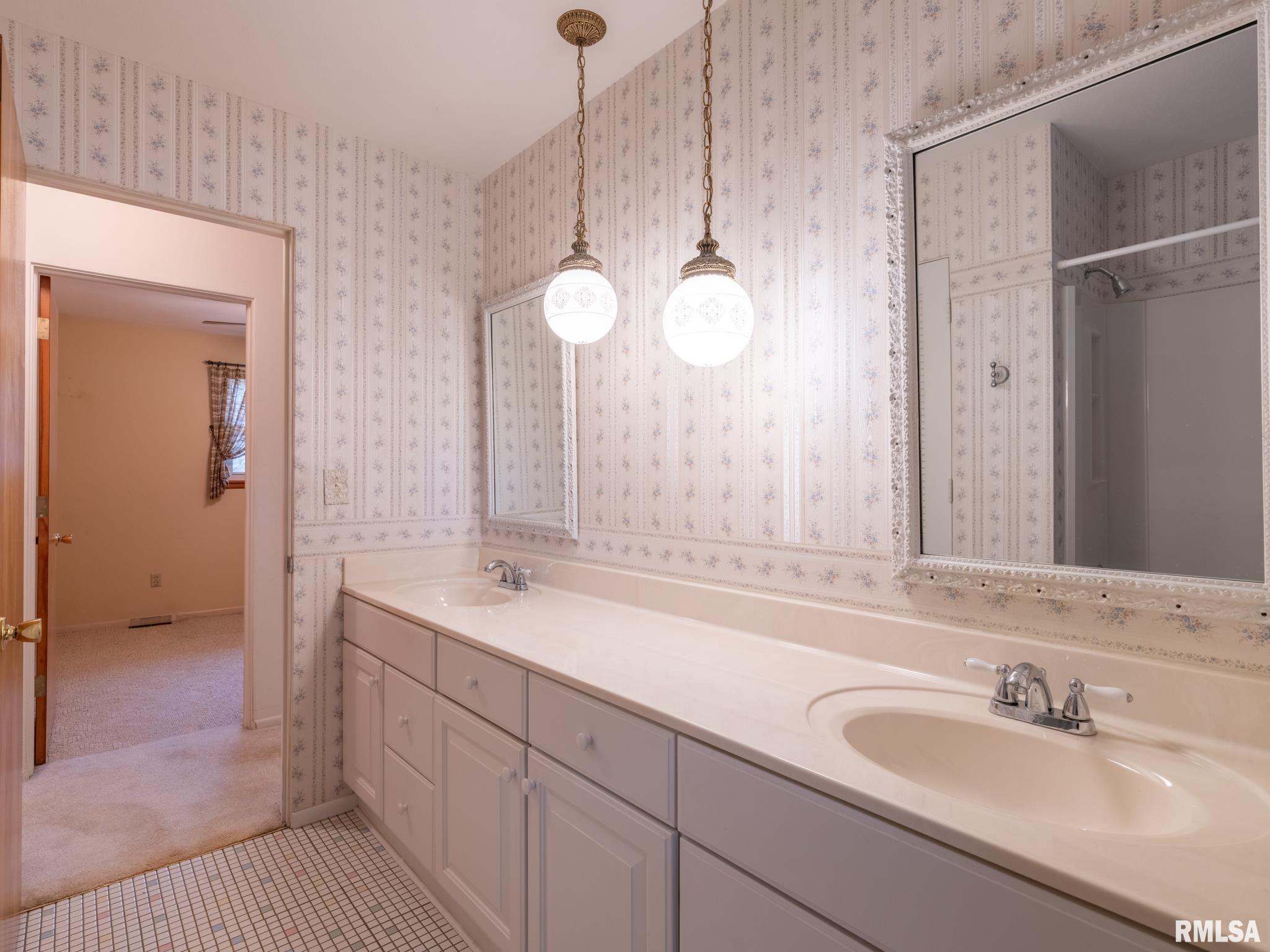 1903 Saint Clair Drive