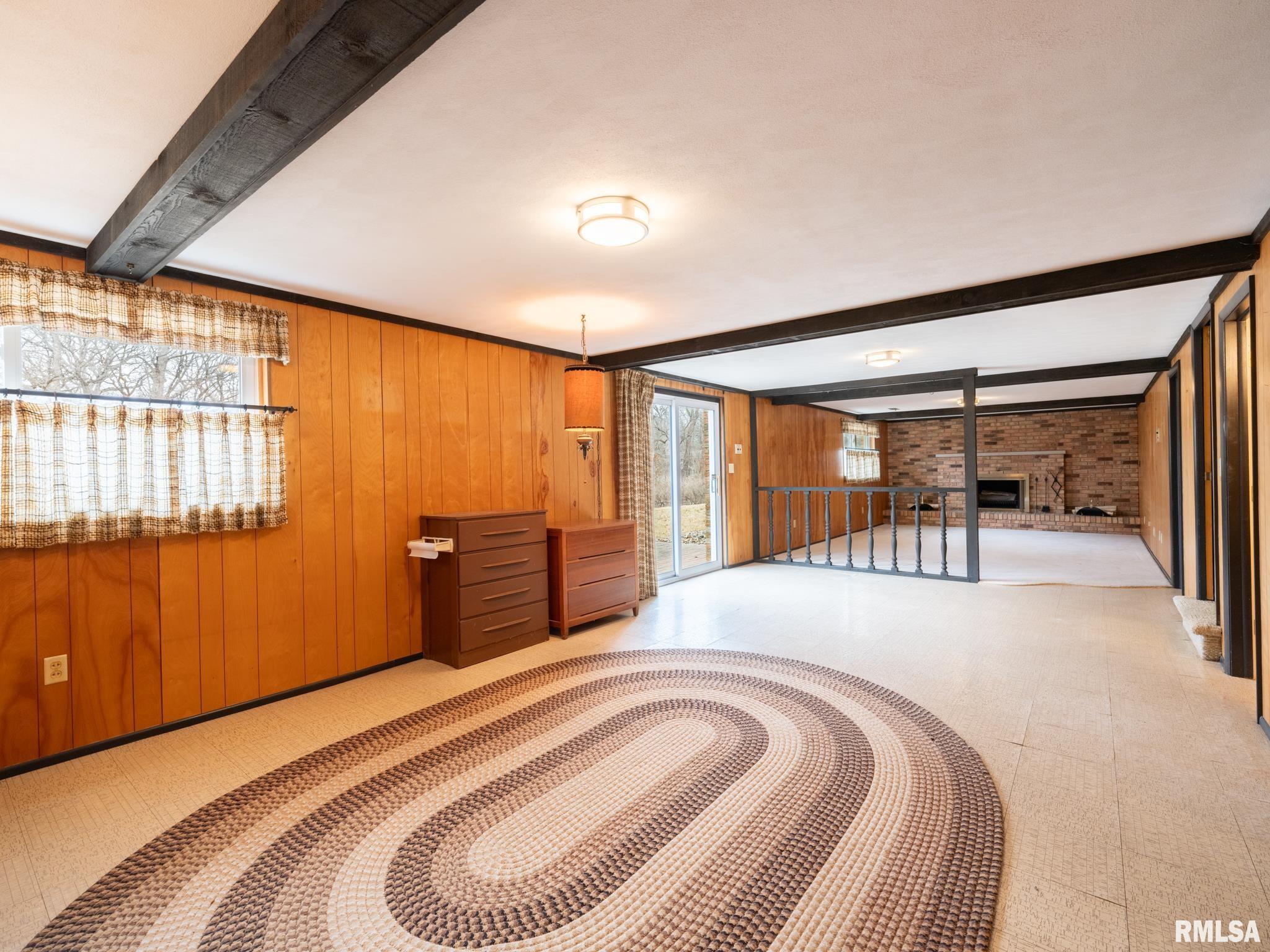 1903 Saint Clair Drive