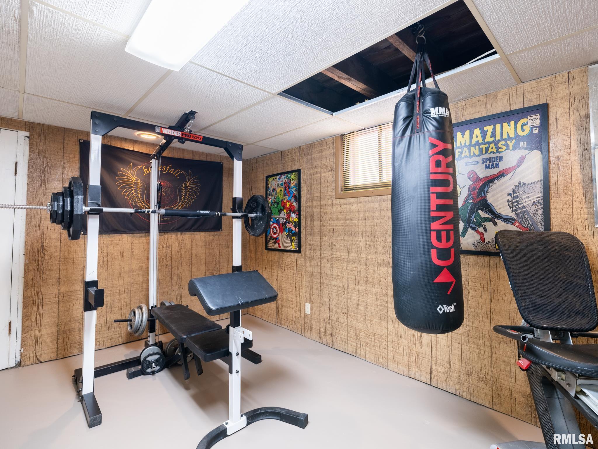 2815 W ROHMANN Avenue