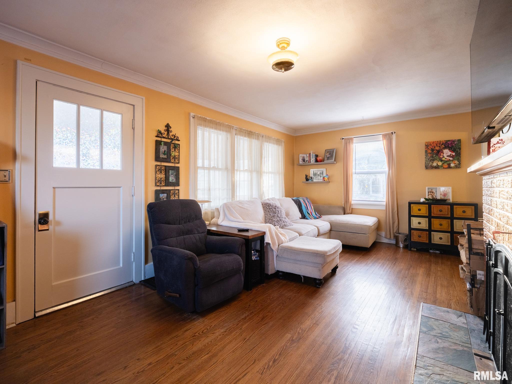 2815 W ROHMANN Avenue