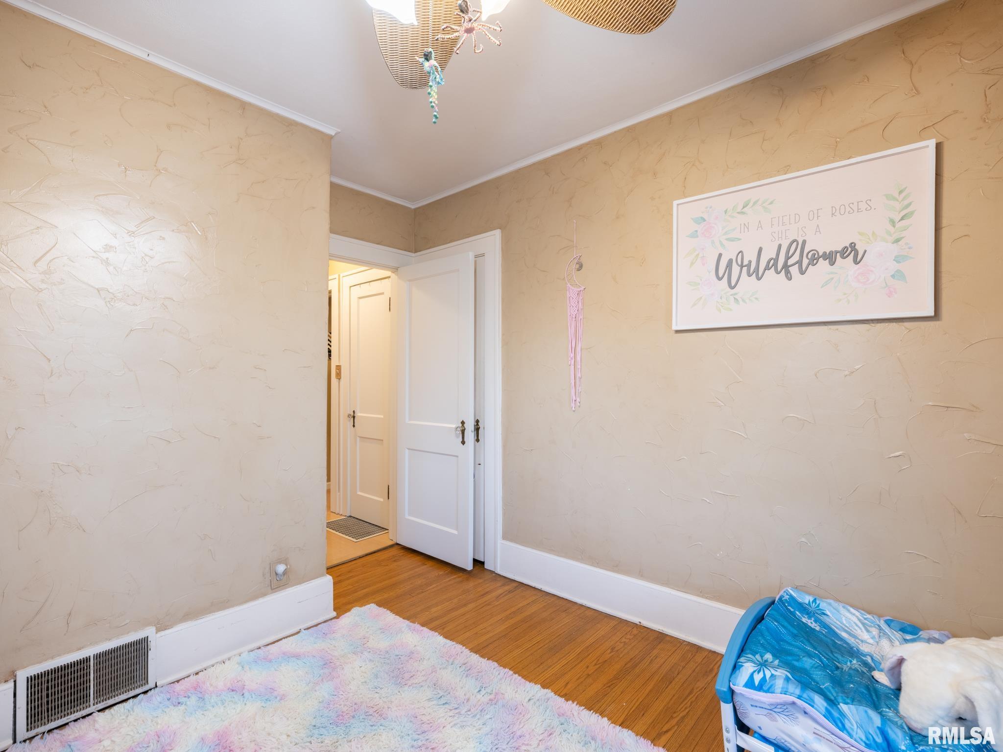 2815 W ROHMANN Avenue