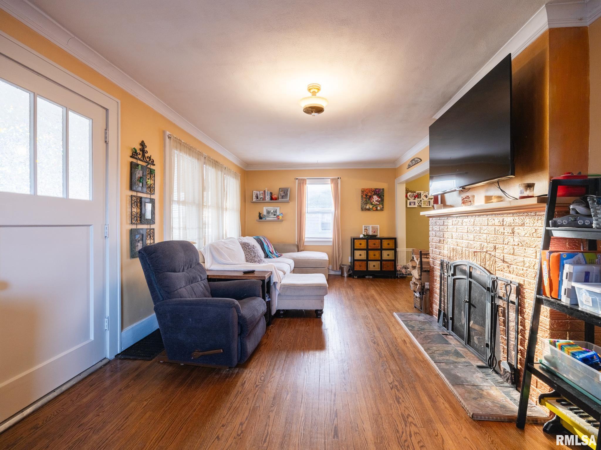 2815 W ROHMANN Avenue