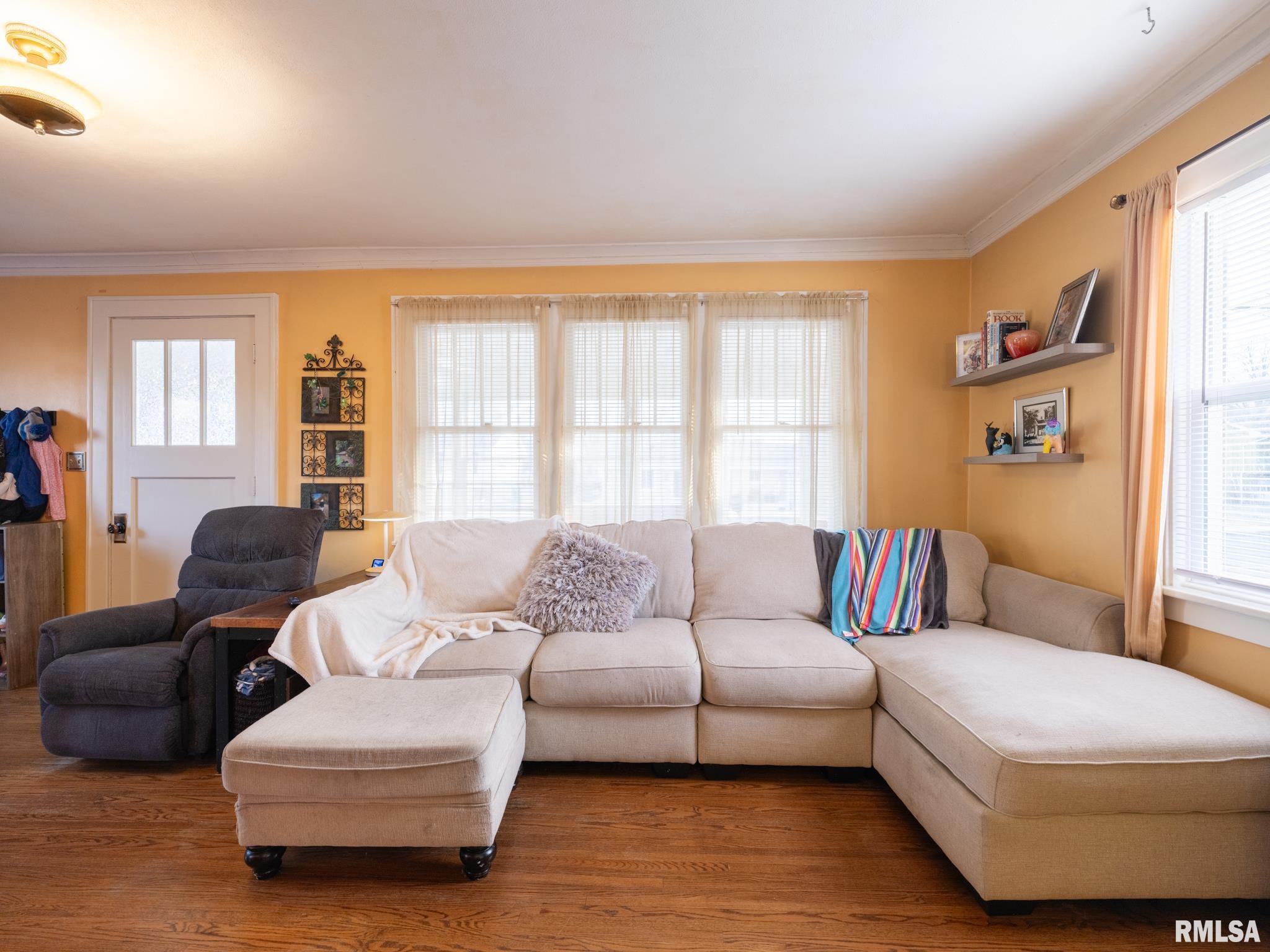 2815 W ROHMANN Avenue