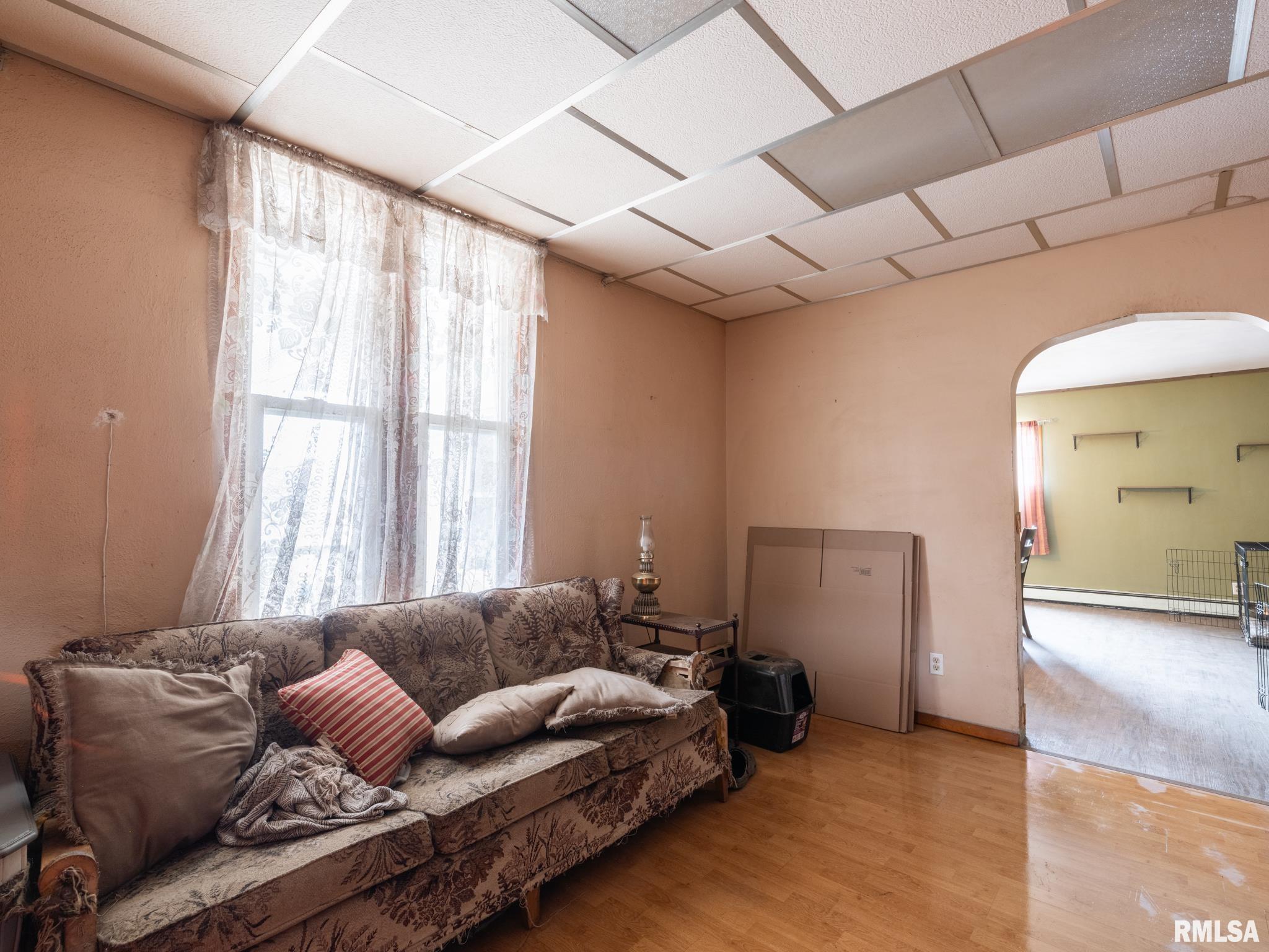 1101 ANN ELIZA Street