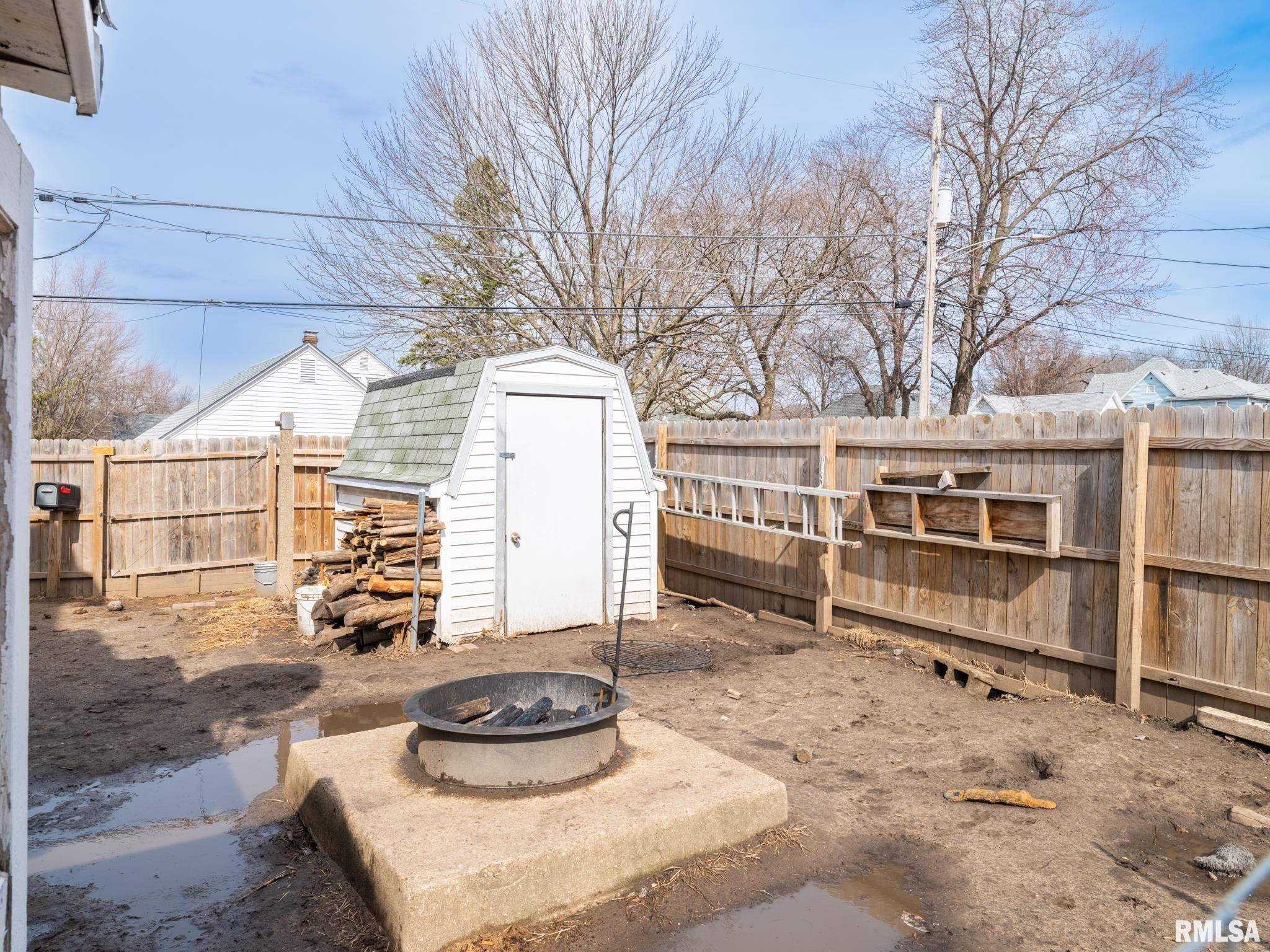 1101 ANN ELIZA Street