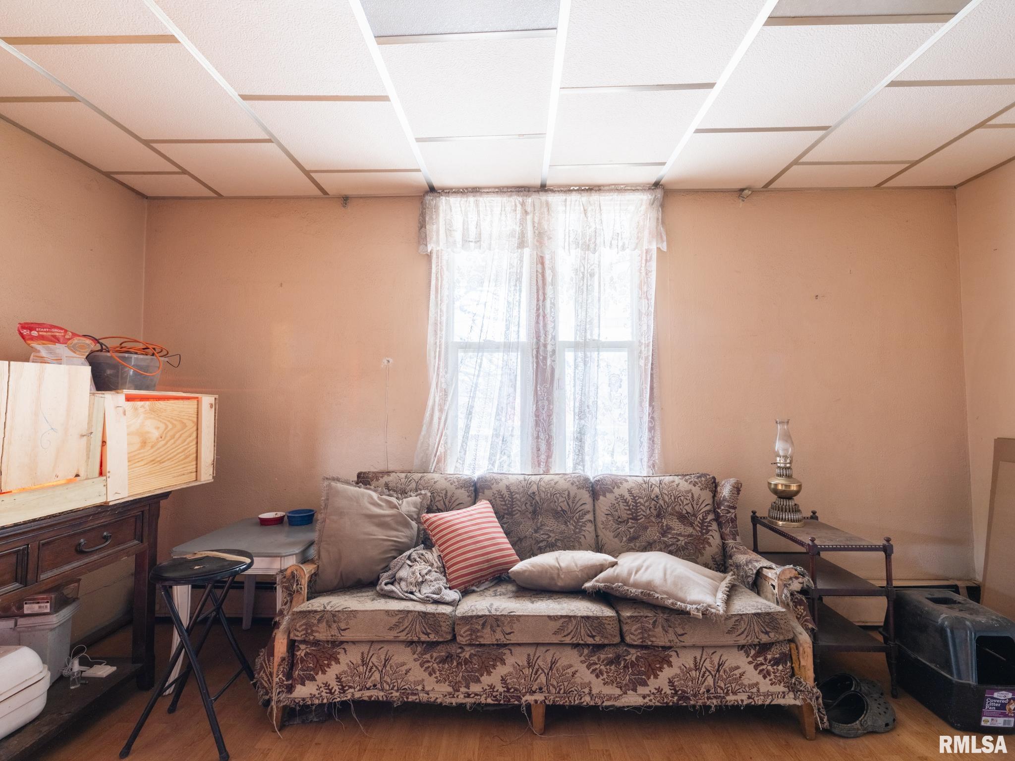 1101 ANN ELIZA Street