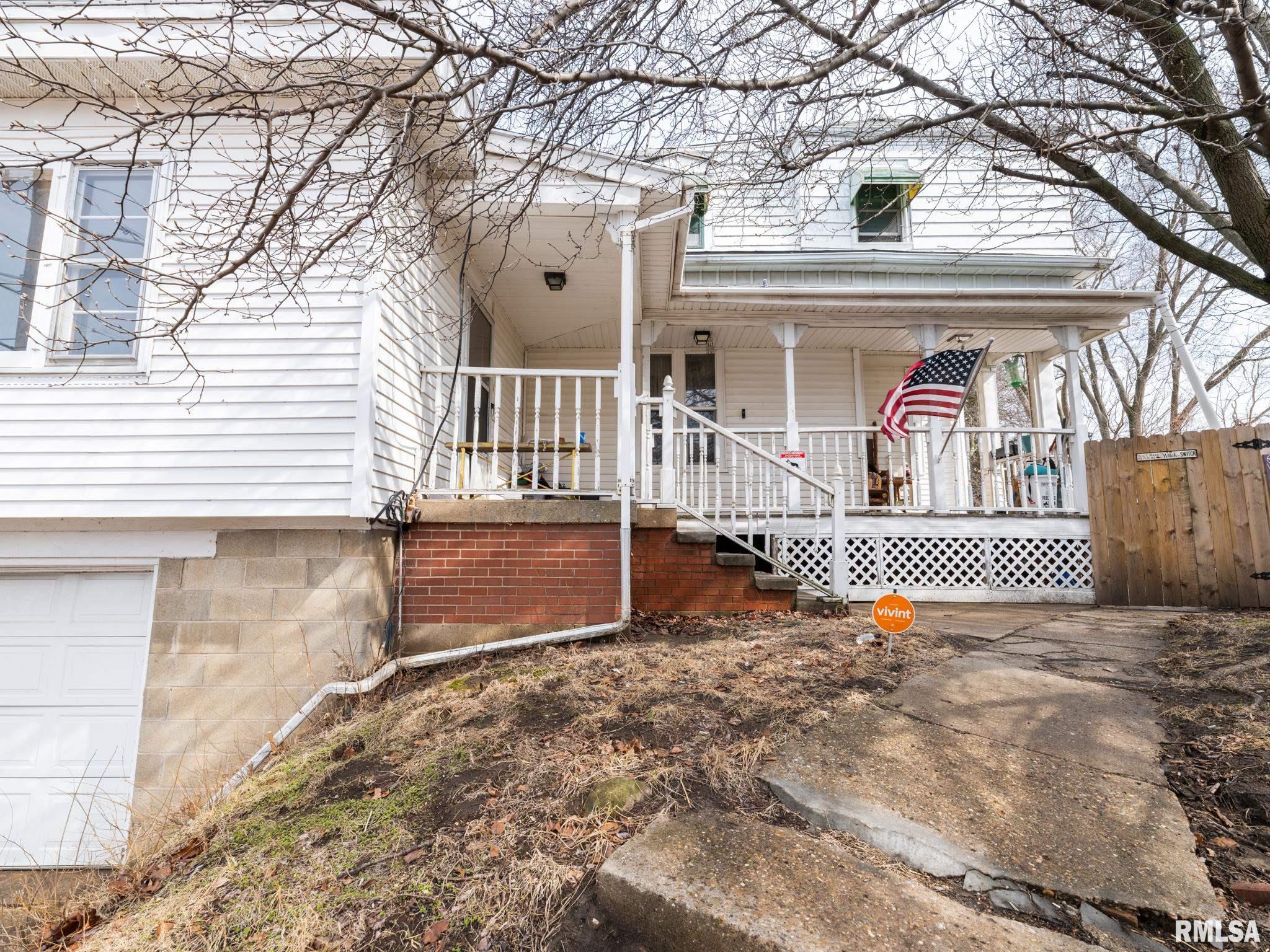 1101 ANN ELIZA Street