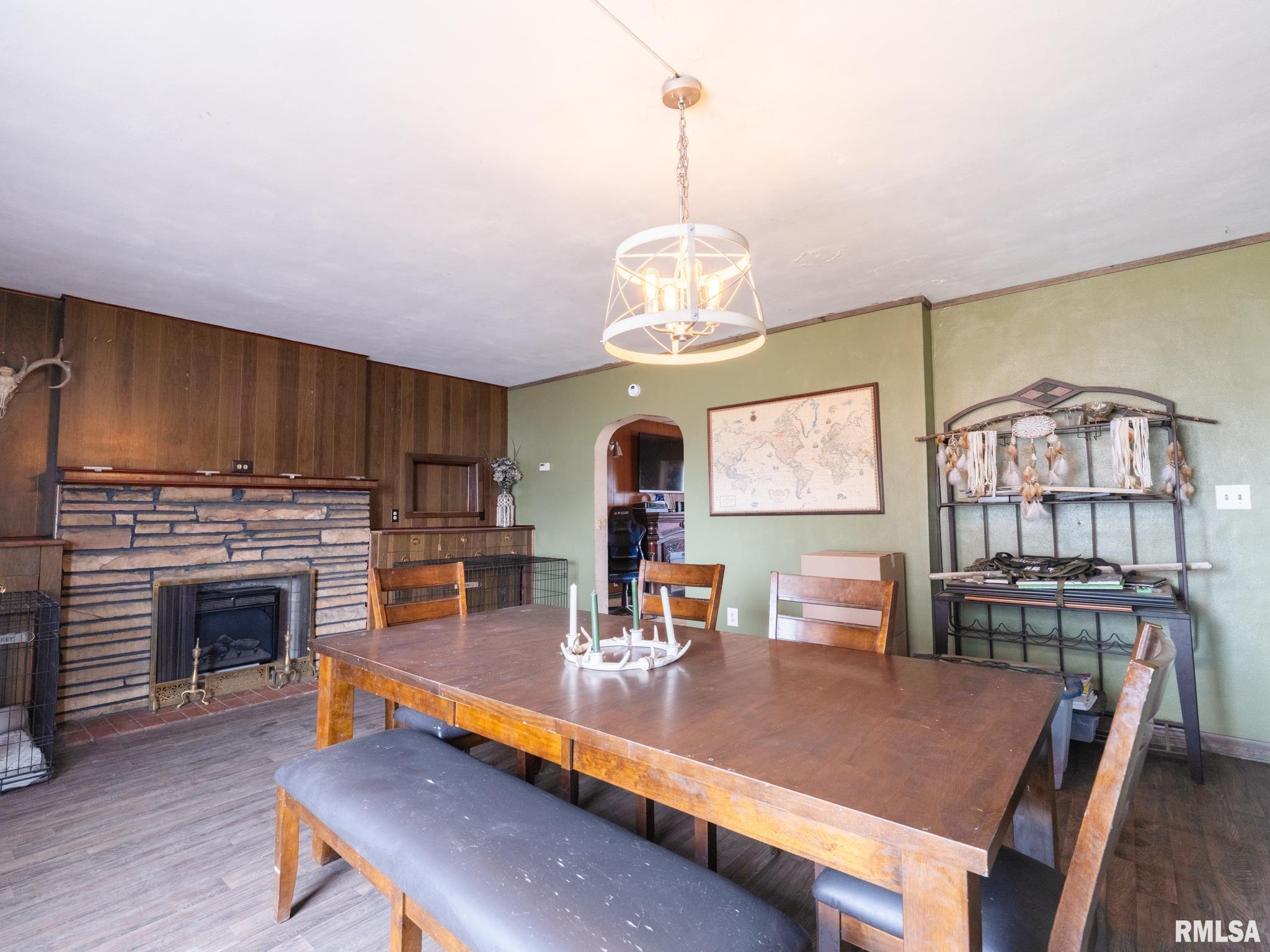 1101 ANN ELIZA Street