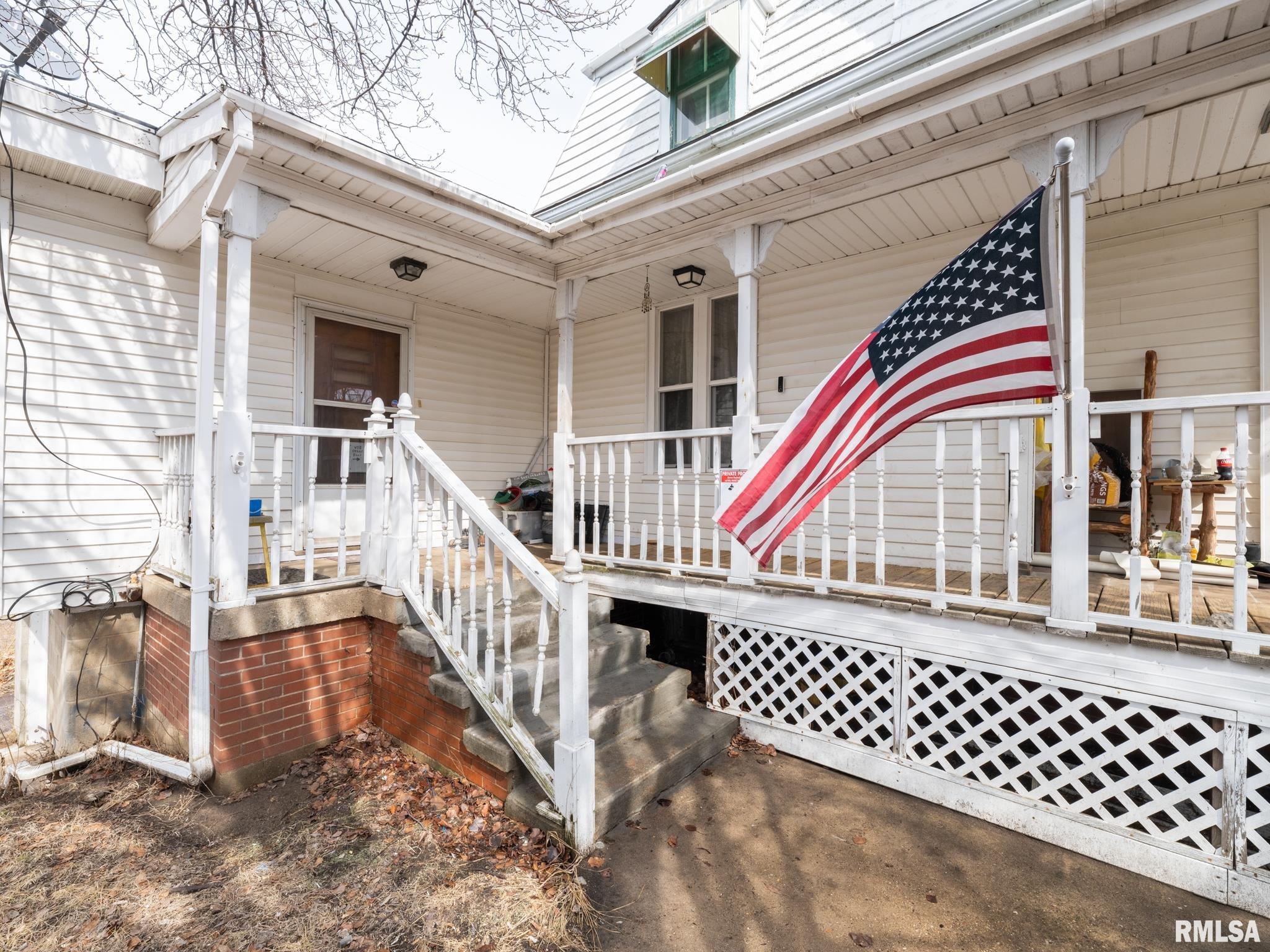 1101 ANN ELIZA Street