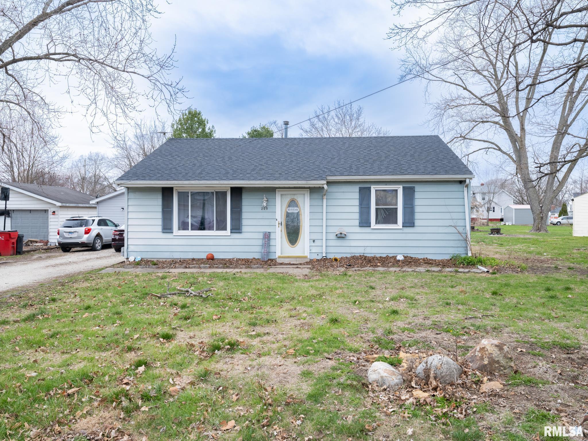 209 N KELLOGG Street