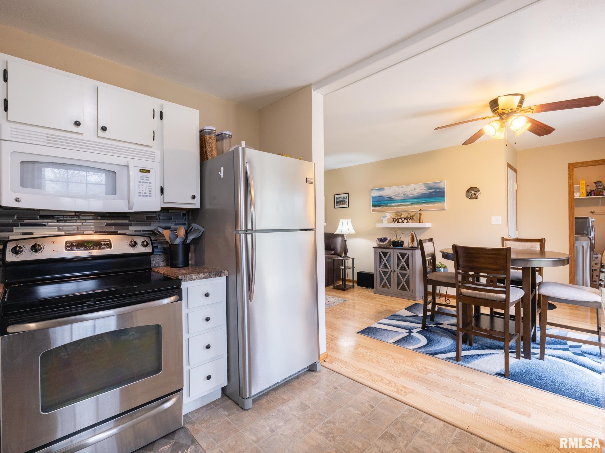 5613 N MAR VISTA Drive