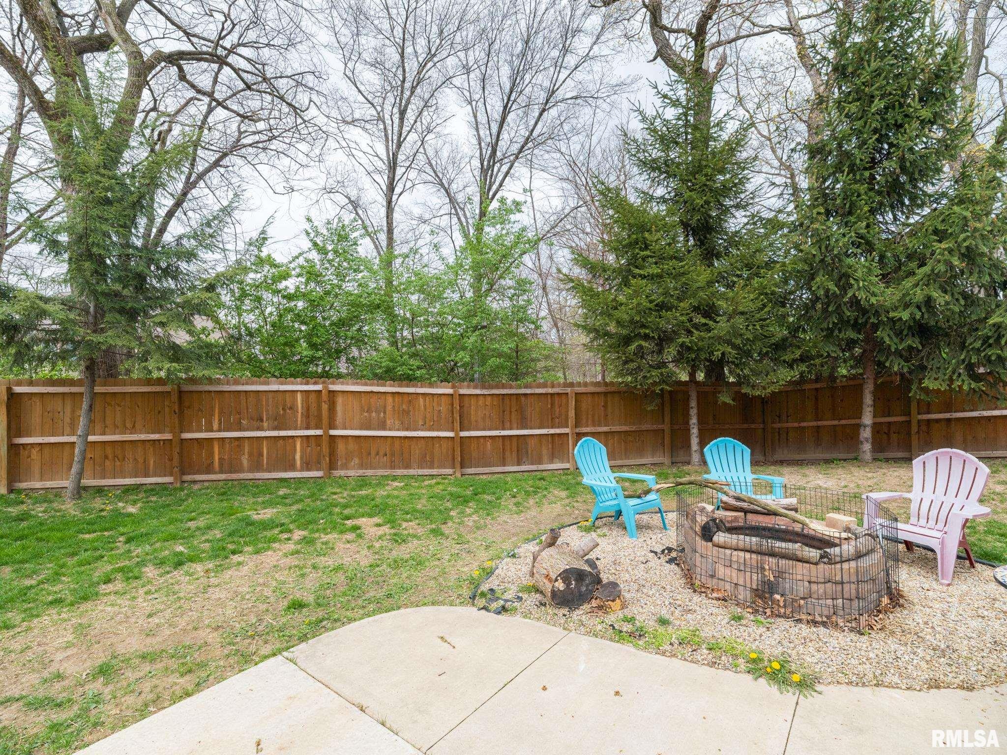 235 E SURREY Lane