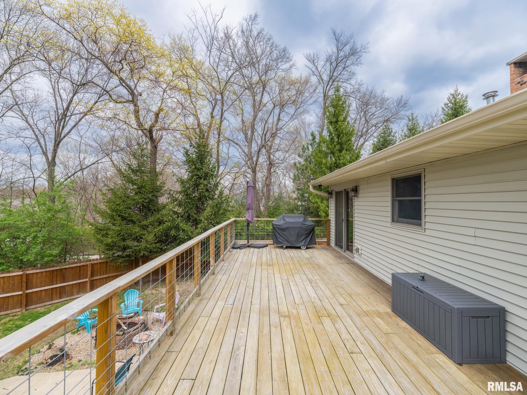 235 E SURREY Lane