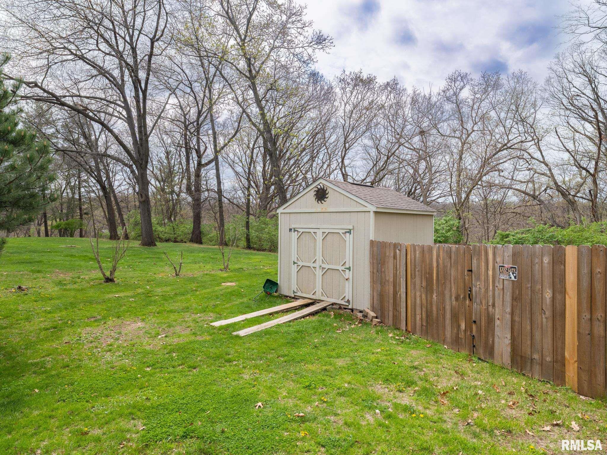 235 E SURREY Lane