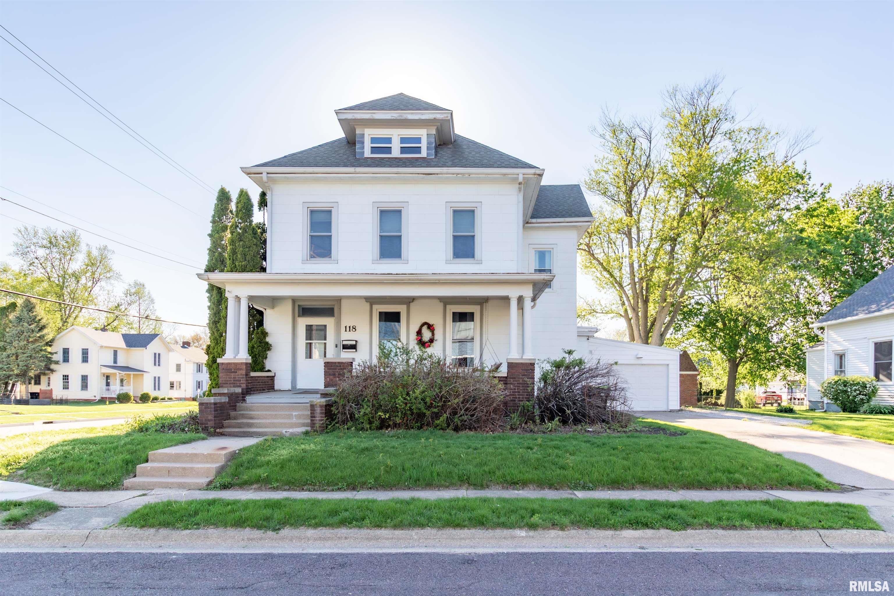 118 S HIGH Street