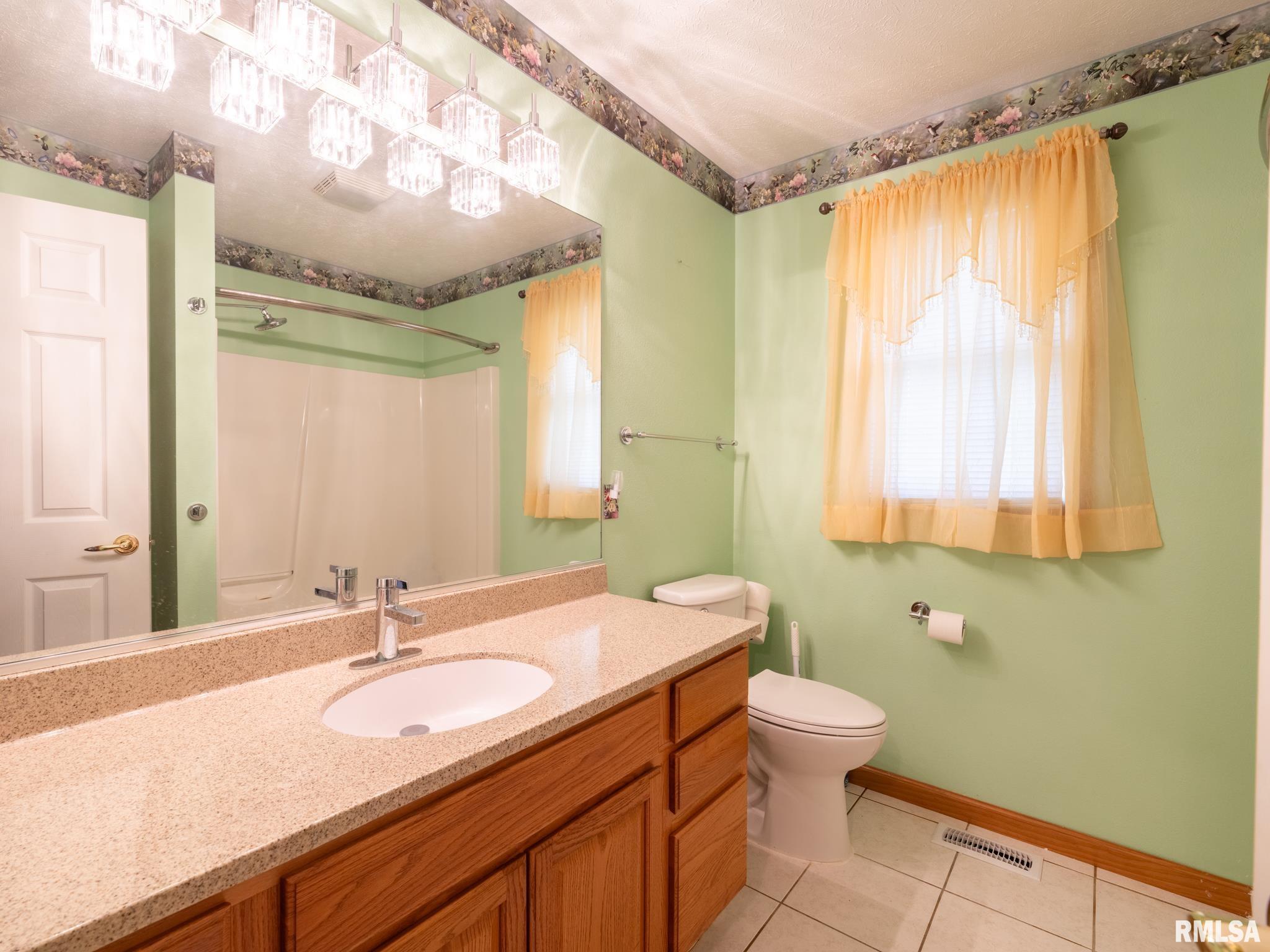 115 CASTLEMAN Court