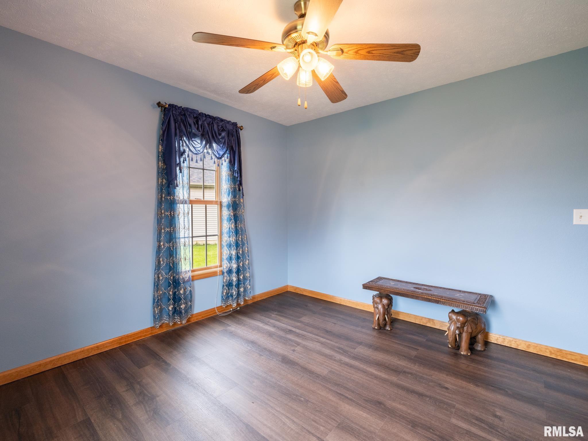 115 CASTLEMAN Court