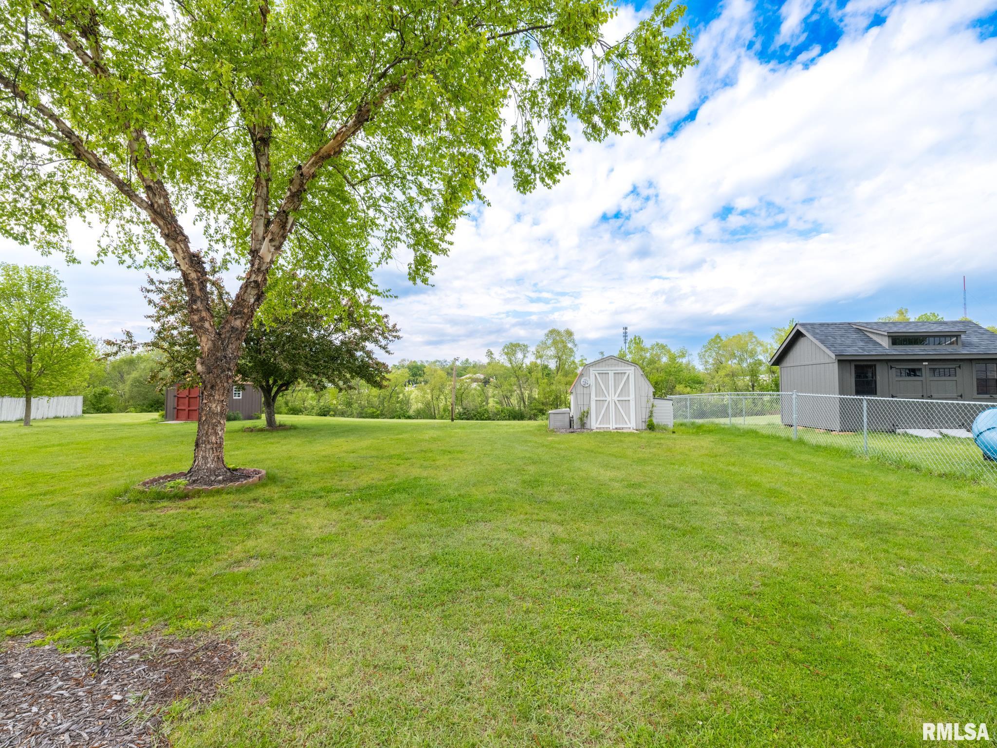 115 CASTLEMAN Court