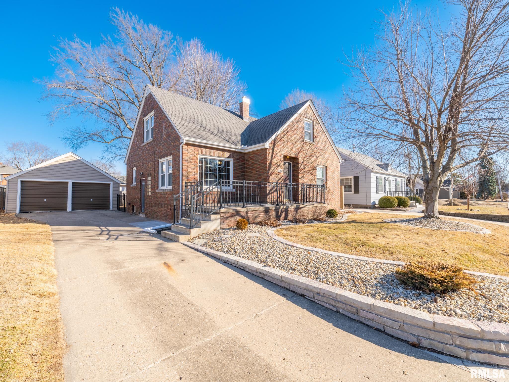 738 Saint Anthony Place