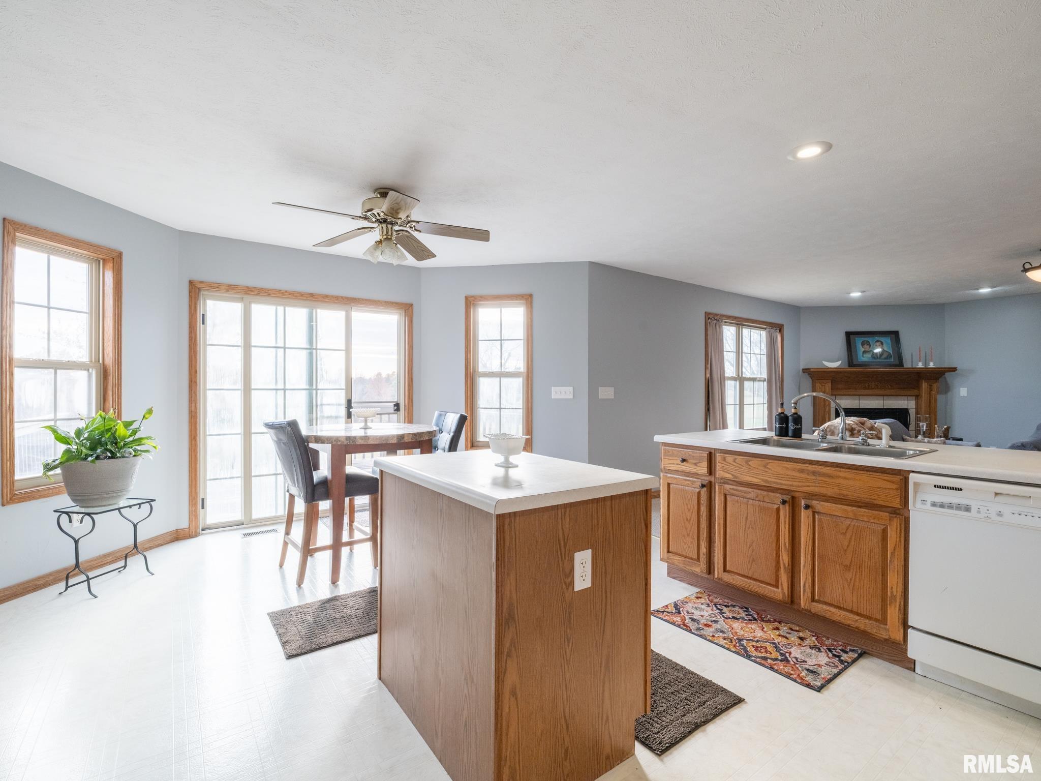 2215 County Road 600 N Road