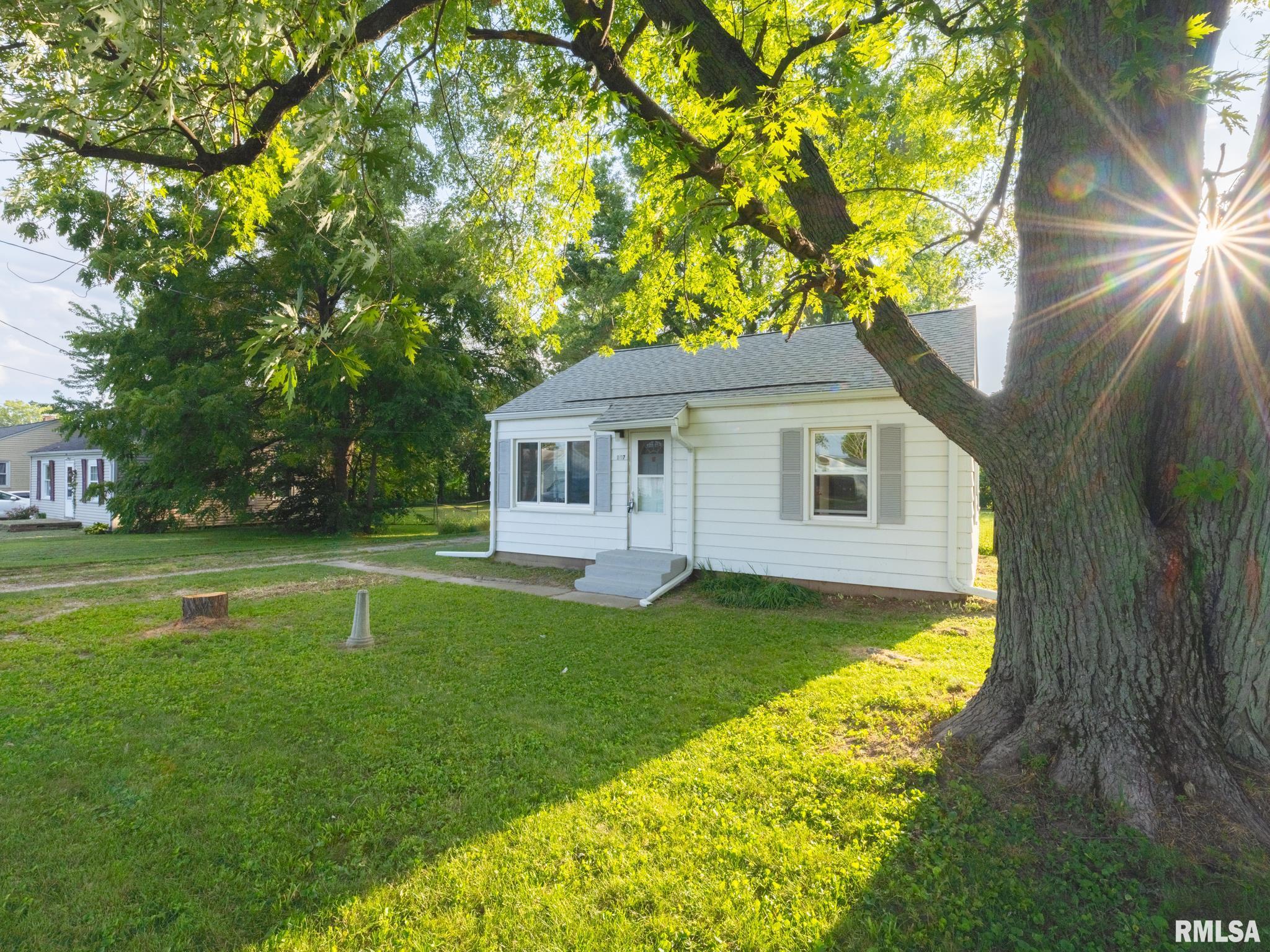 107 THEODORE Street