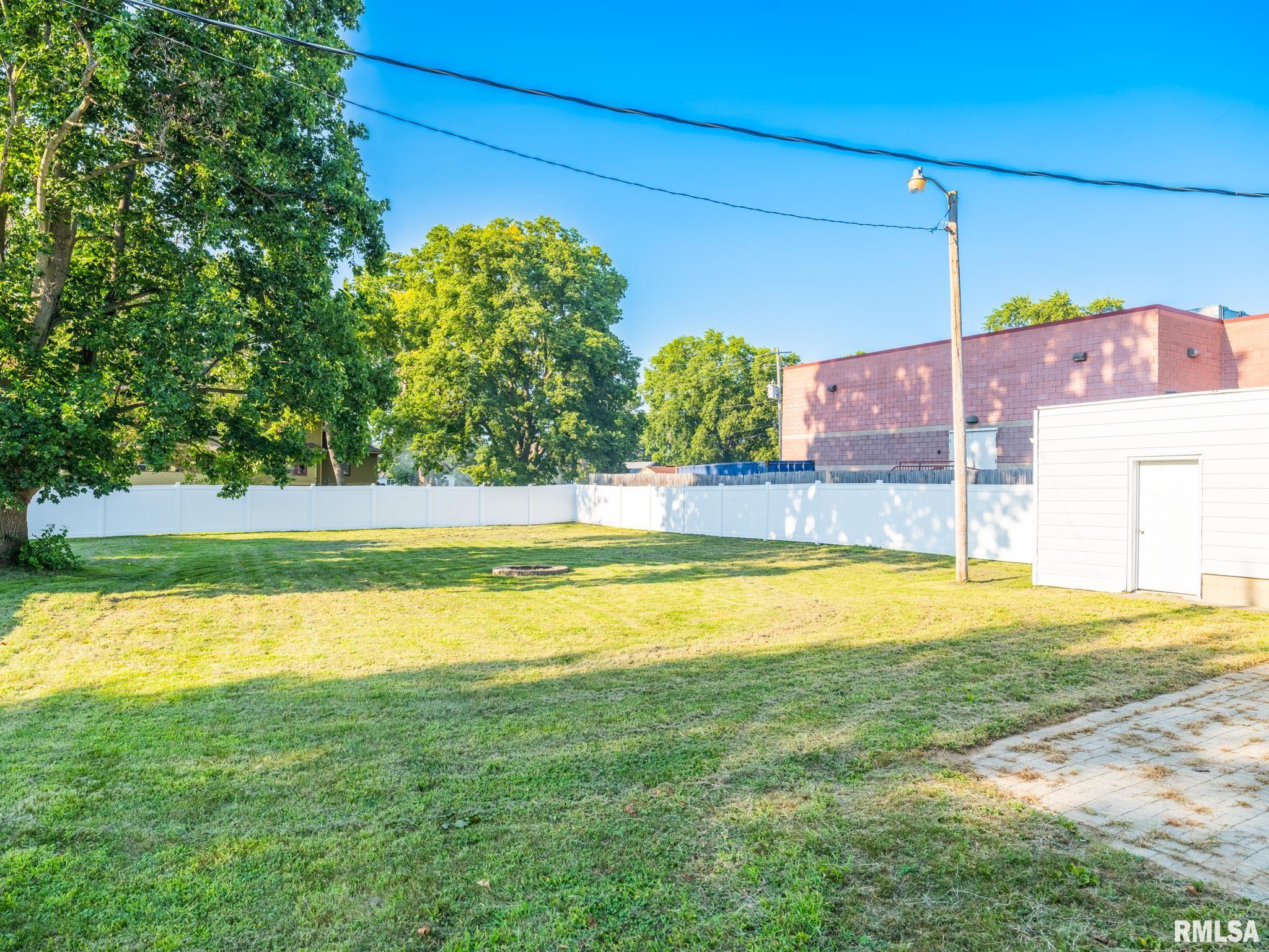 106 W FAST Avenue
